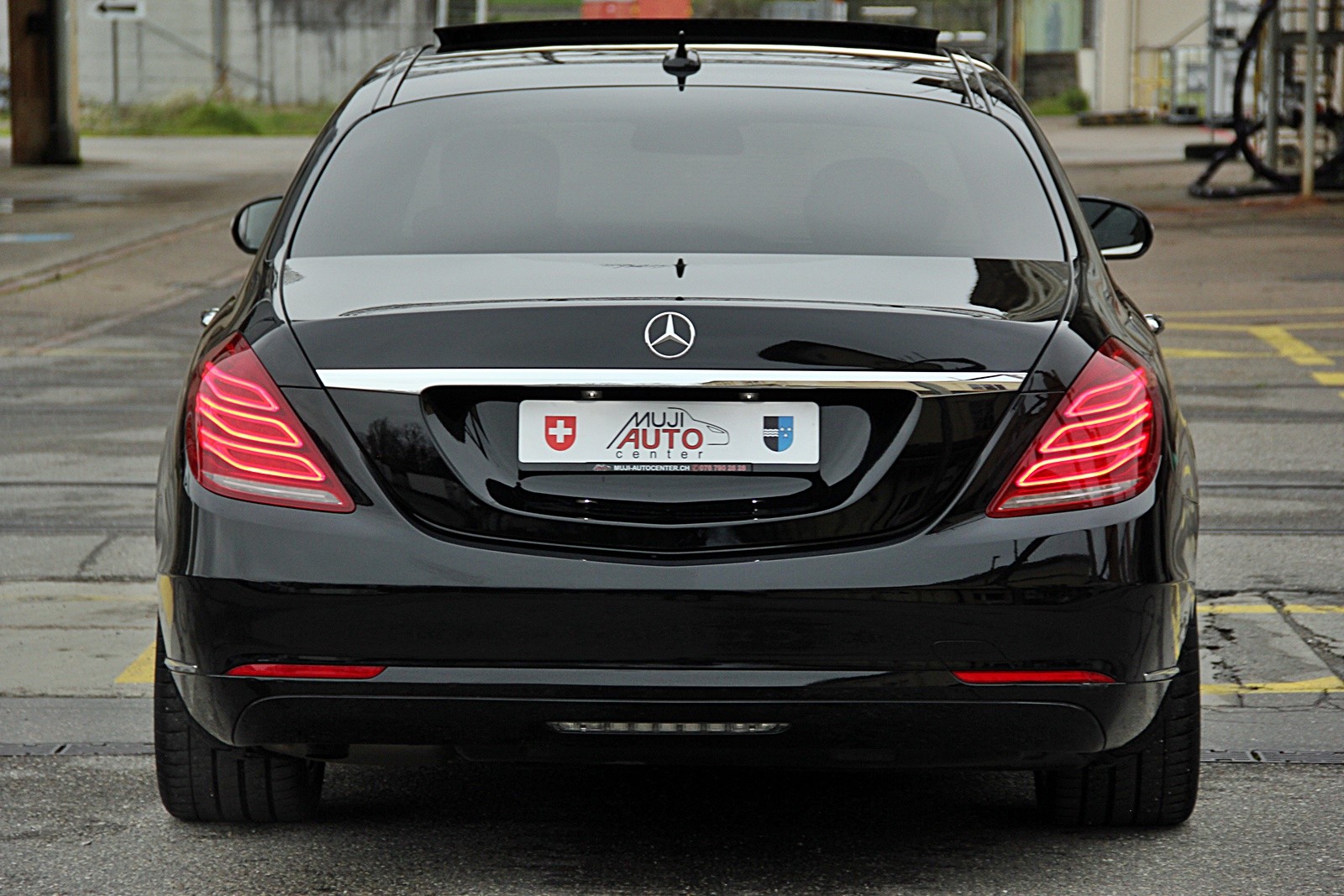 MERCEDES-BENZ S 350 d L 4Matic 9G-Tronic-showroom-element-3