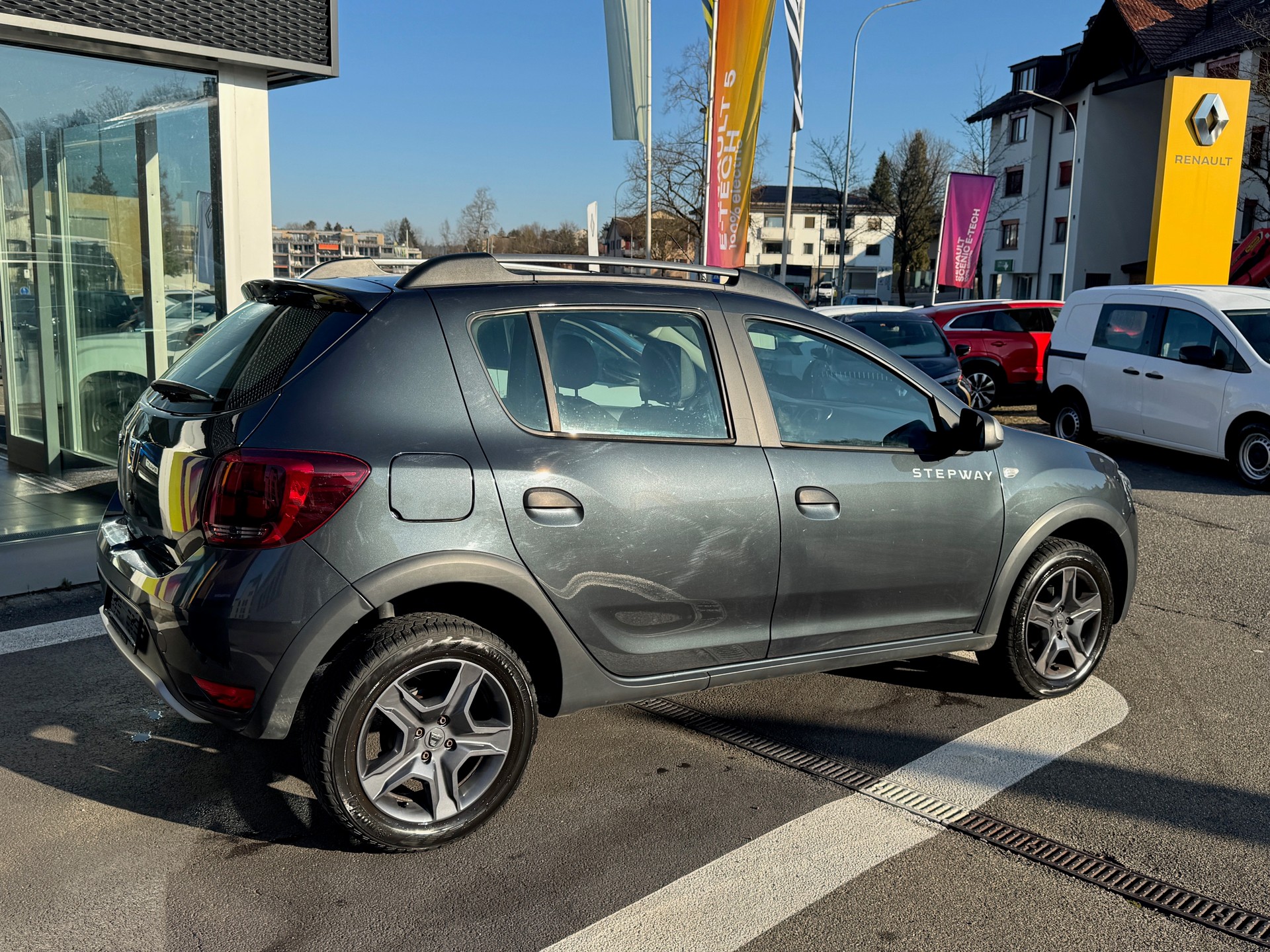 DACIA Sandero Tce 90 Stepway Unlimited-showroom-element-1