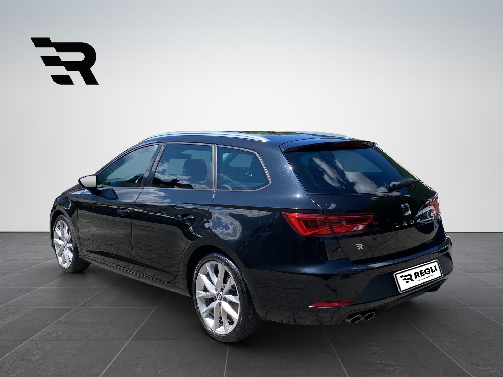 SEAT Leon ST 1.4 TSI ACT FR Line-showroom-element-2