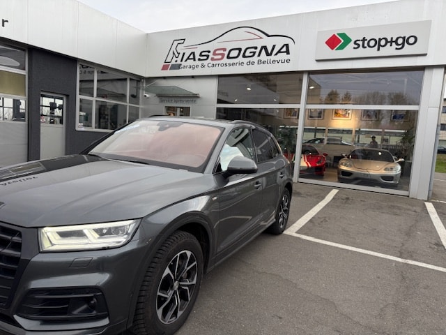 AUDI Q5 2.0 45 TFSI Sport qu. S-Tronic-showroom-element-3