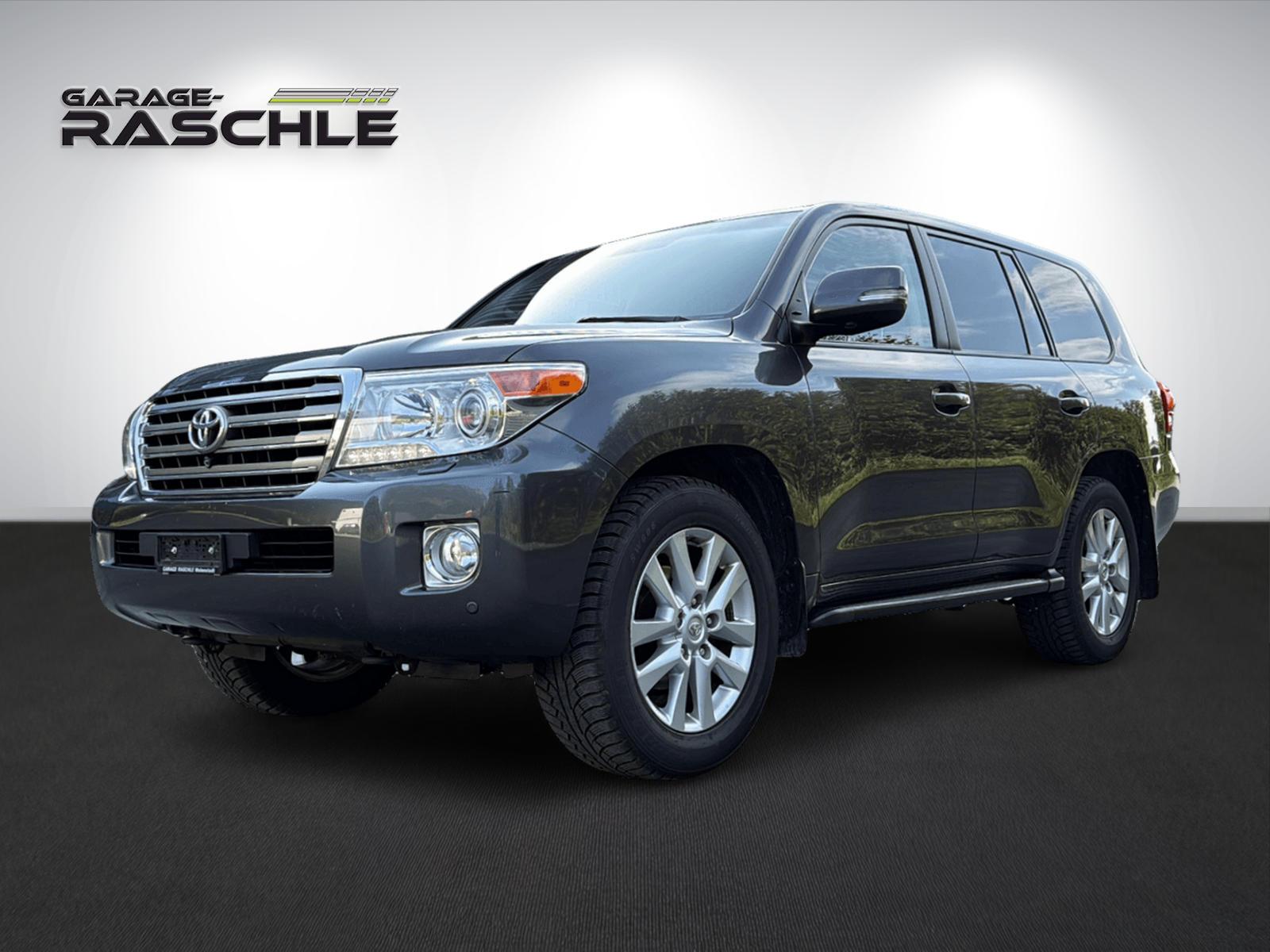 TOYOTA Land Cruiser V8 4.5 D-4D V8 Linea Sol 5P.-showroom-element-2
