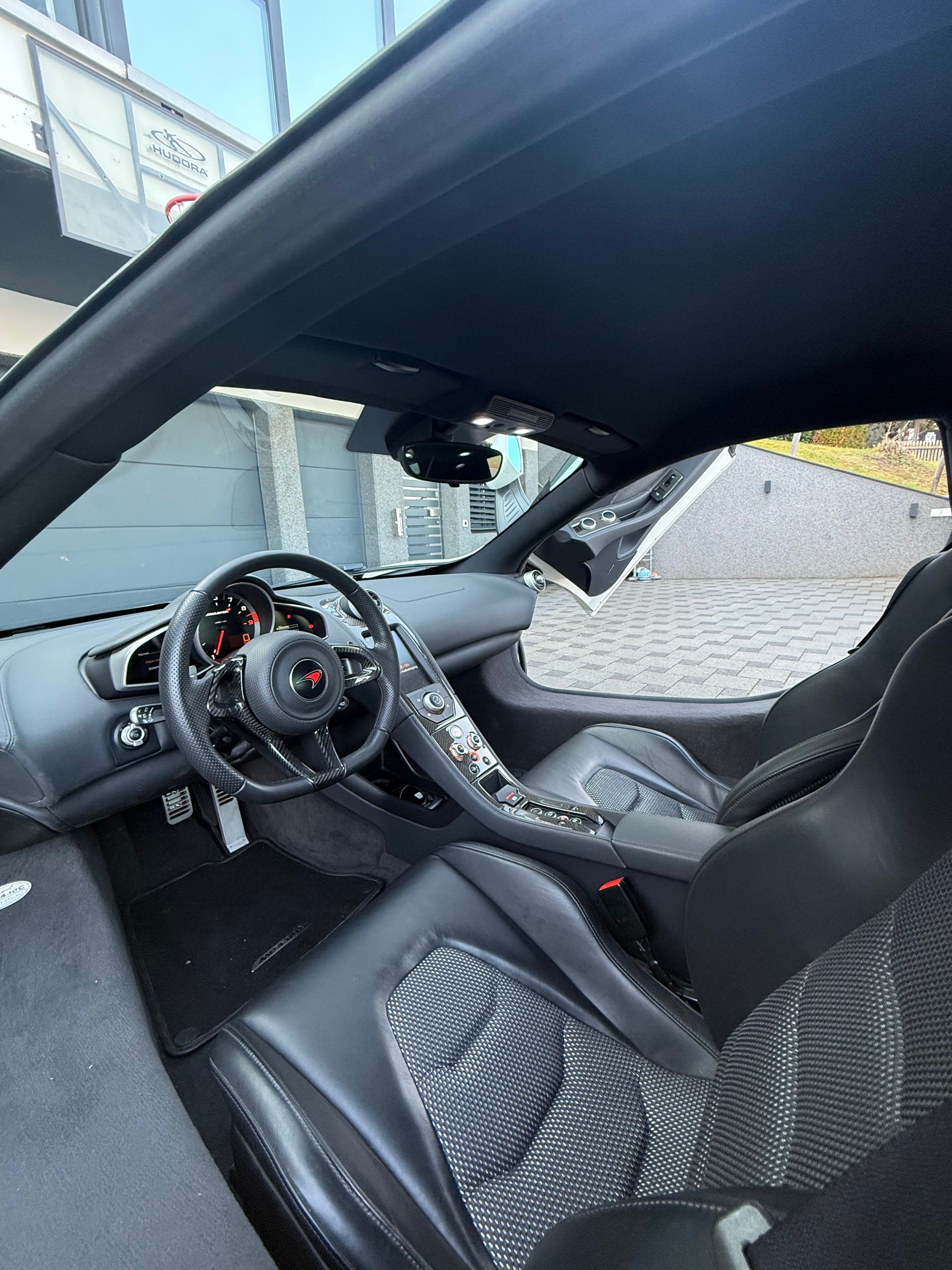 McLAREN MP4-12C Gemballa Edition-image-6