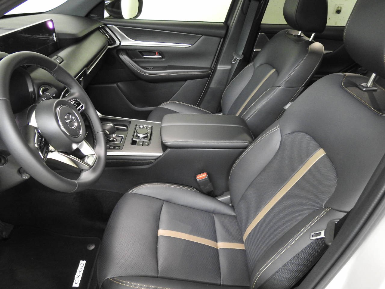 MAZDA CX-60 3.3 D Homura Plus-image-14