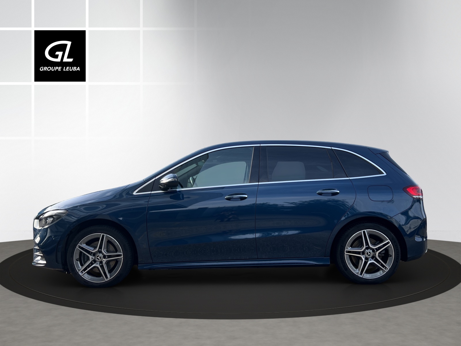 Image MERCEDES-BENZ B-250 B 250 e AMG Line