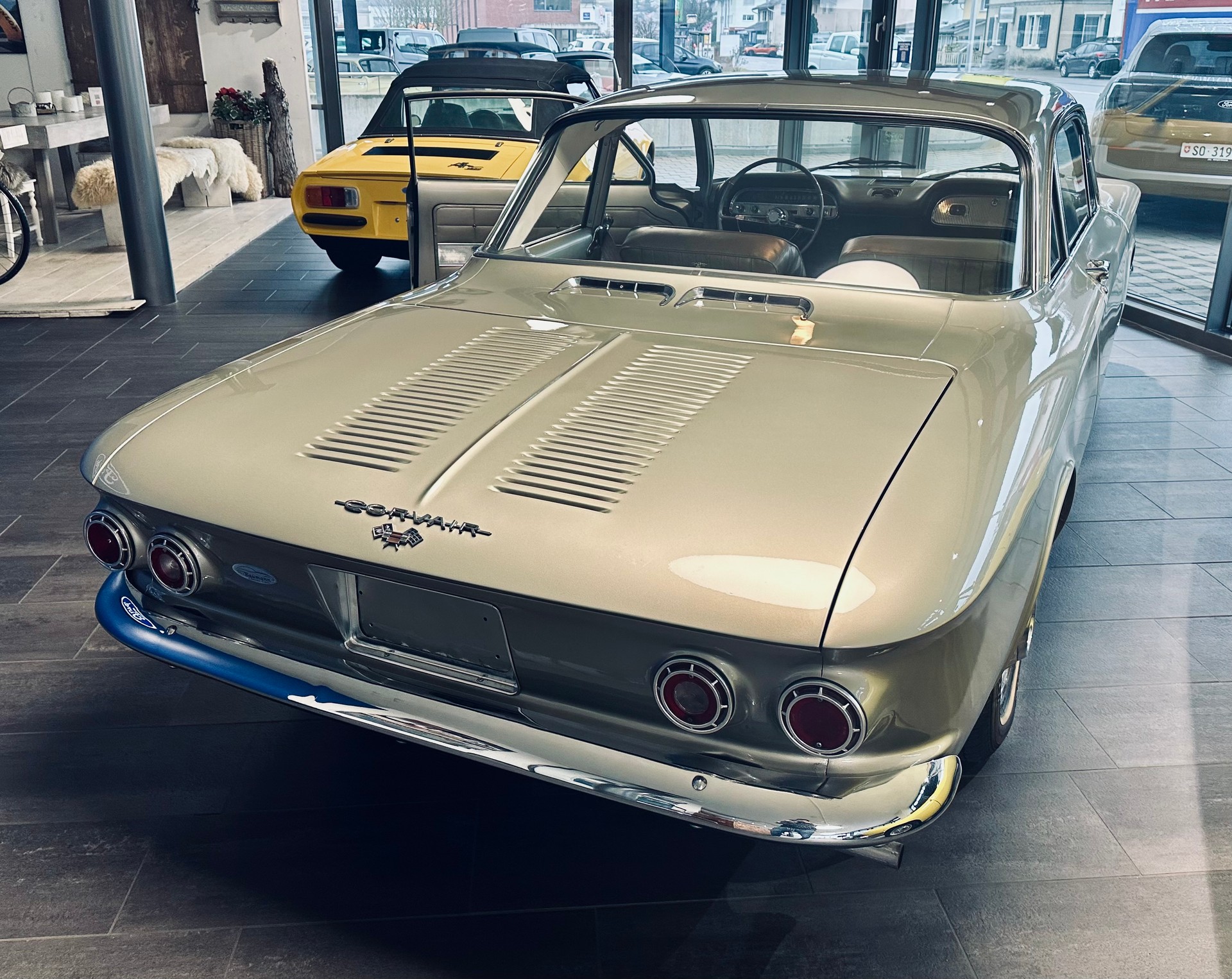 CHEVROLET CORVAIR-image-2