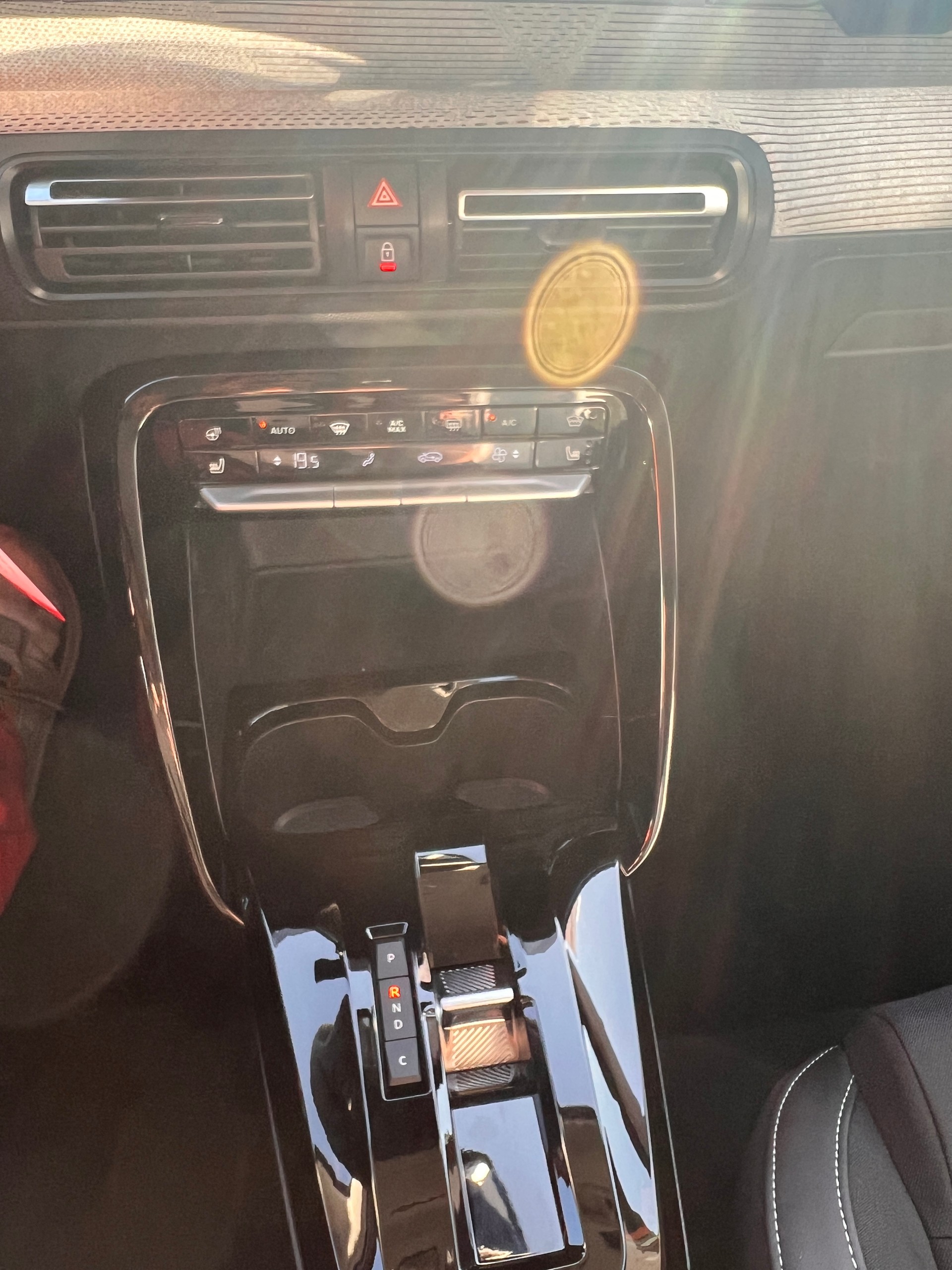 CITROEN e-C3 44kWh Max-image-12
