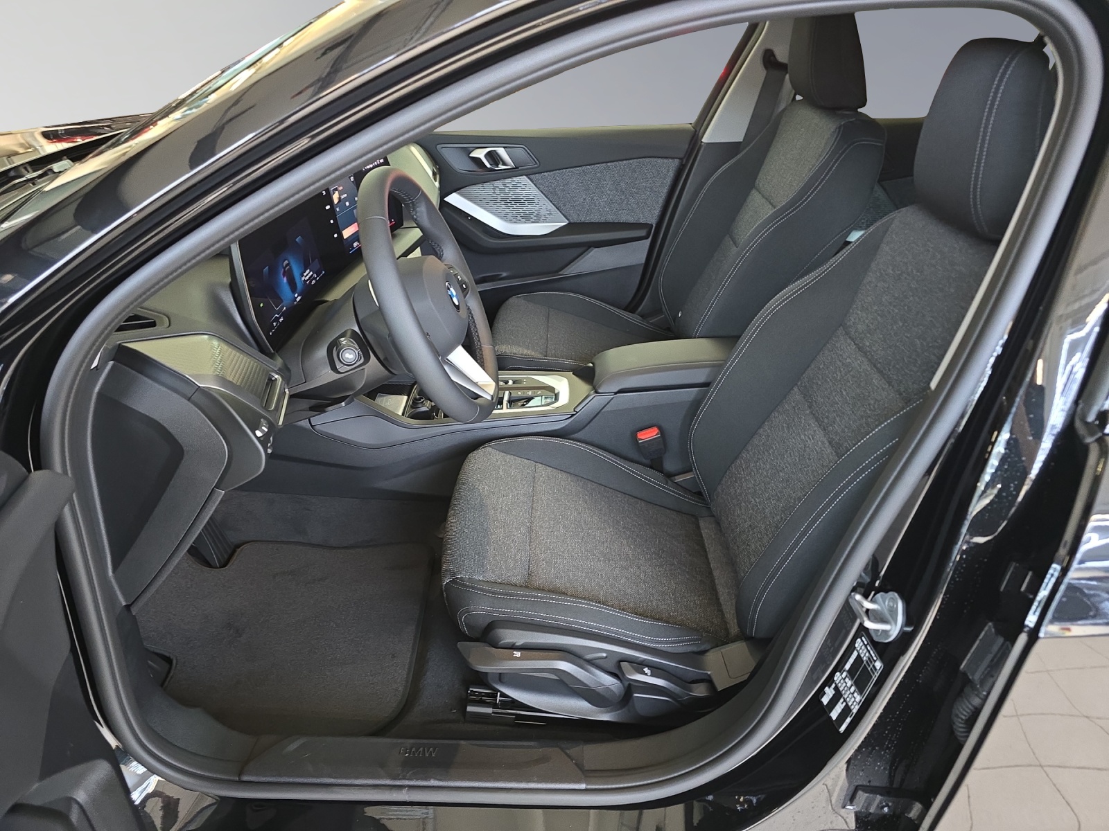 BMW 116 Steptronic M Sport-image-11