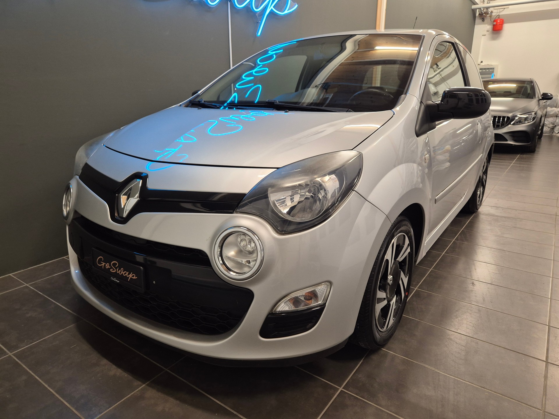 RENAULT Twingo 1.2 16V Dynamique-showroom-element-1