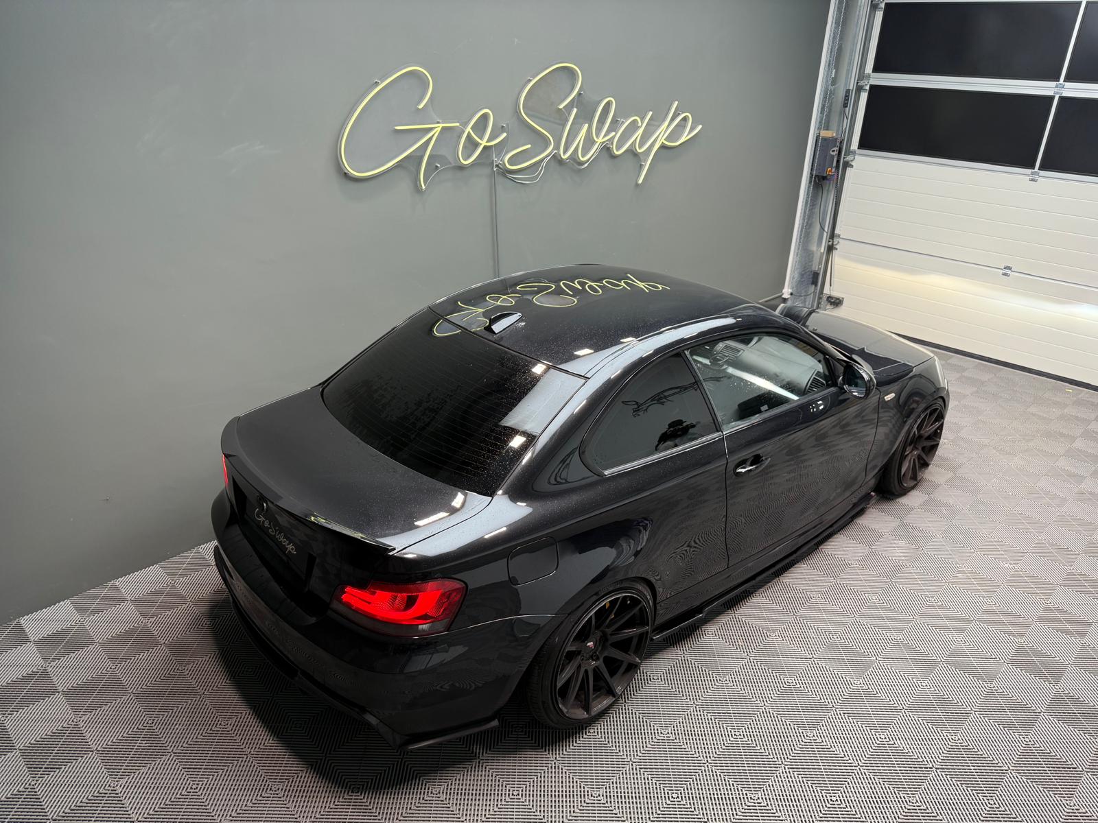 BMW 135i Coupé DSG-showroom-element-2