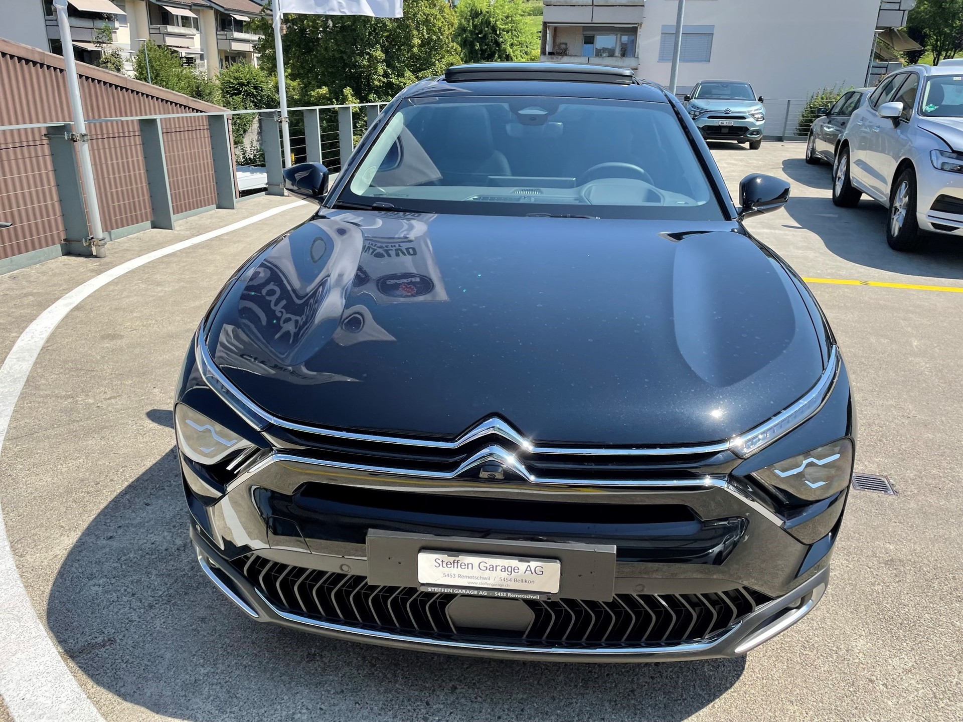 CITROEN C5 X 1.6i PureTech Shine EAT8-showroom-element-1