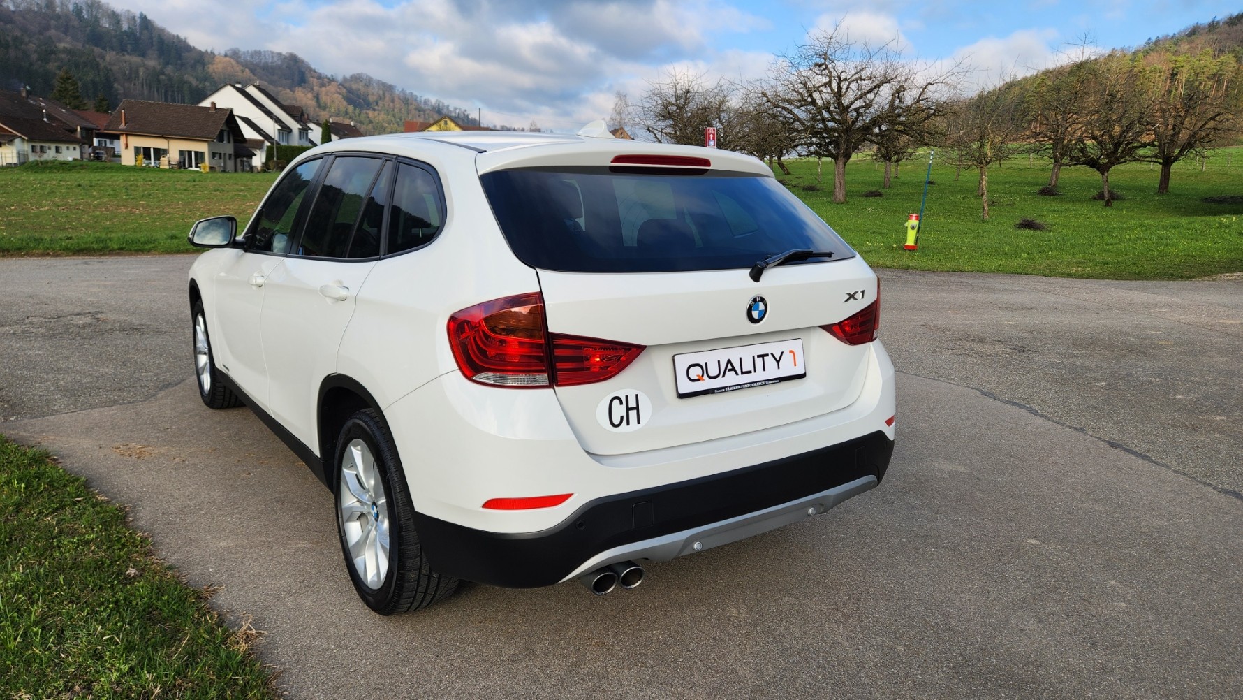 BMW X1 xDrive 20i xLine Steptronic-image-3