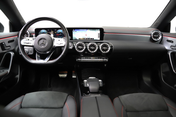 Image MERCEDES-BENZ CLA-220 CLA SB 220d AMG Line 4M