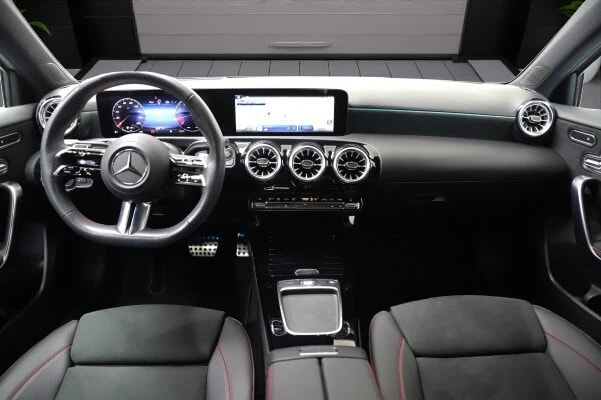 Image MERCEDES-BENZ A-250 A 250 4Matic 8G-DCT