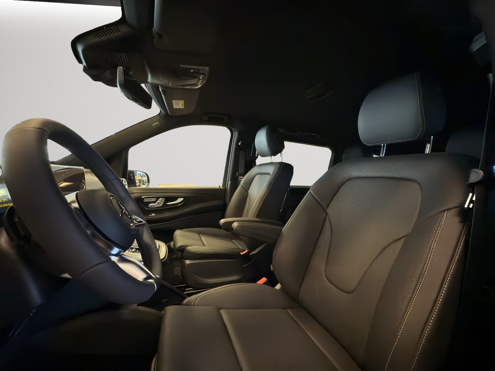 Image MERCEDES-BENZ V-300 V 300 d lang Exclusive 4Matic 9G-Tronic