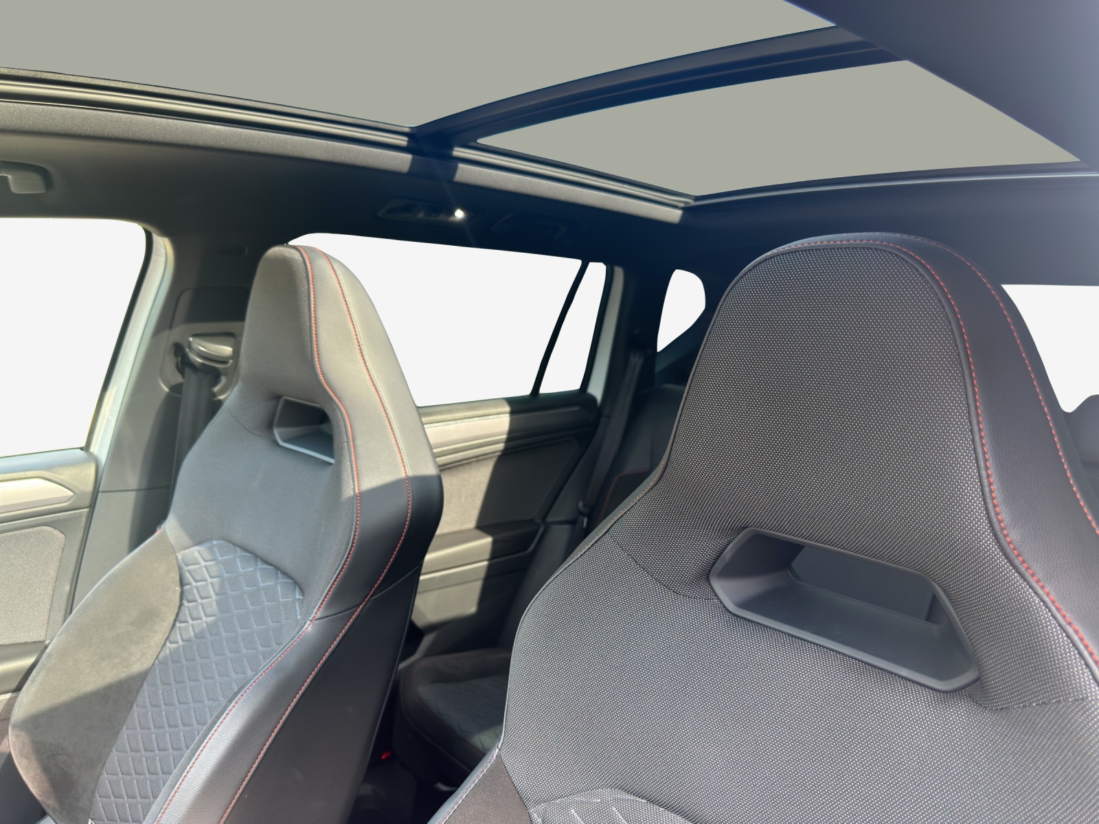 SEAT Tarraco 1.4 e-HYBRID DSG Hola FR-image-14