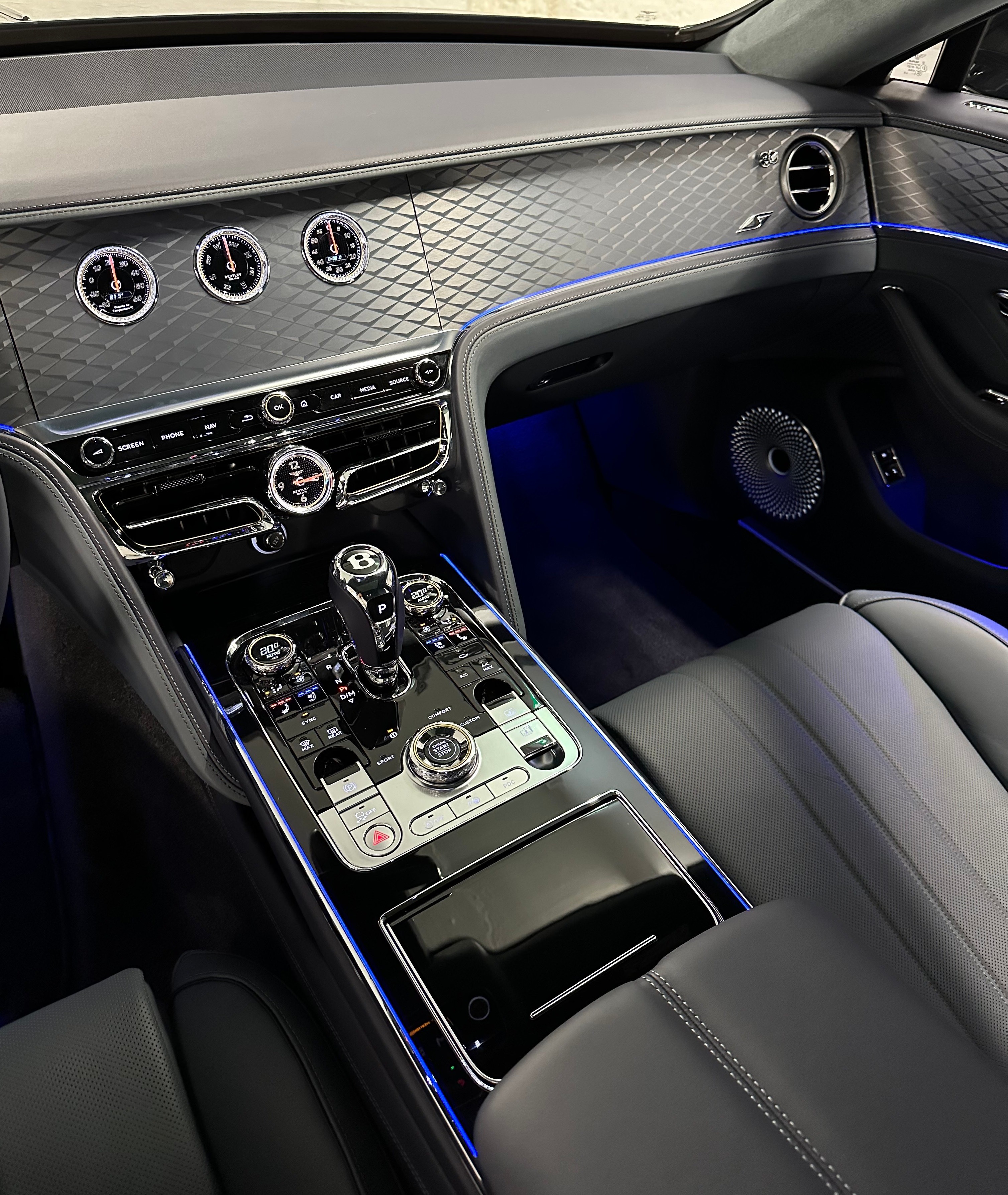 Image BENTLEY FLYING-SPUR Flying Spur 4.0 V8 S