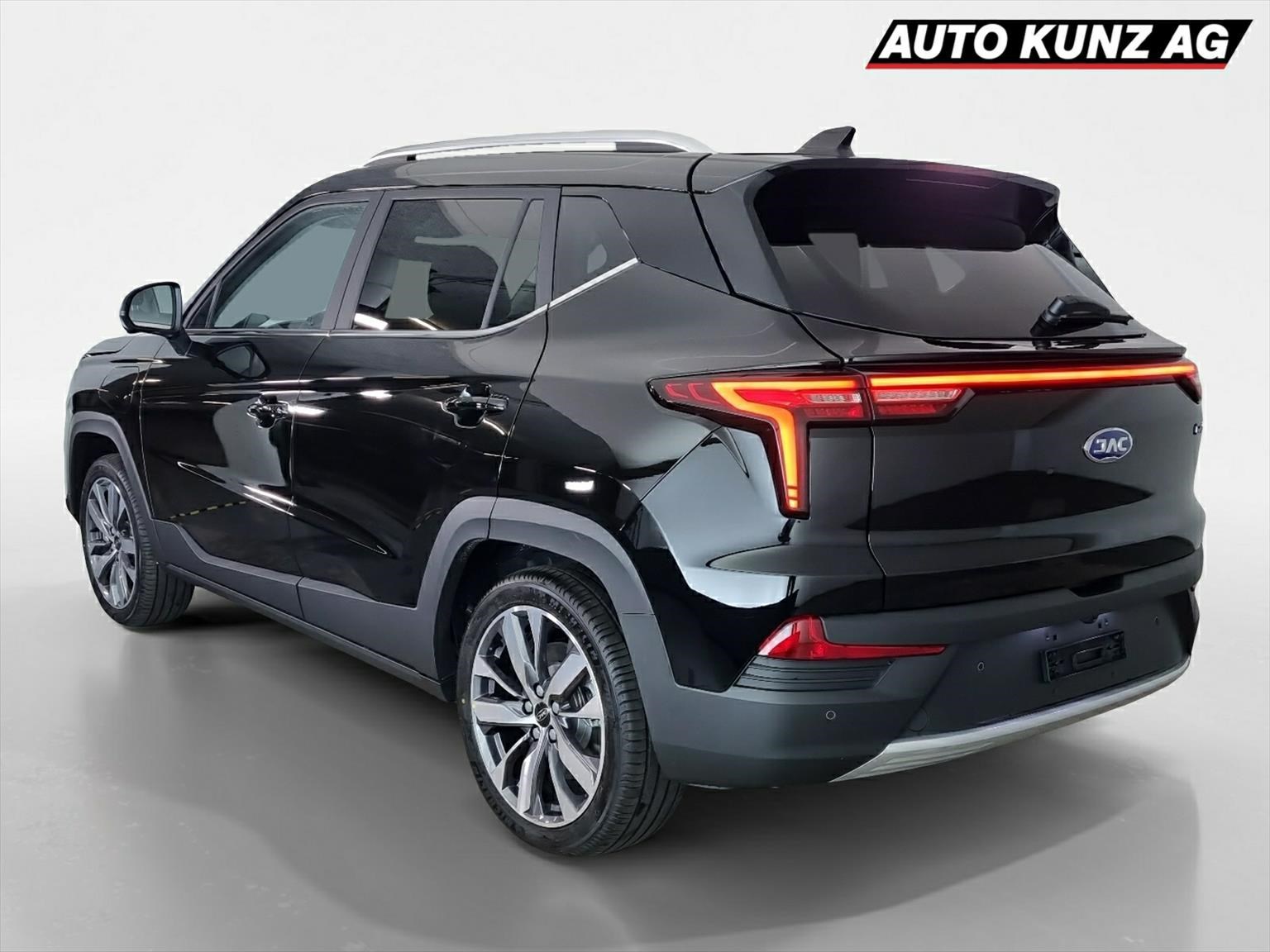 JAC e-JS4 Elektro 65.7kWh 410km 2025-showroom-element-1