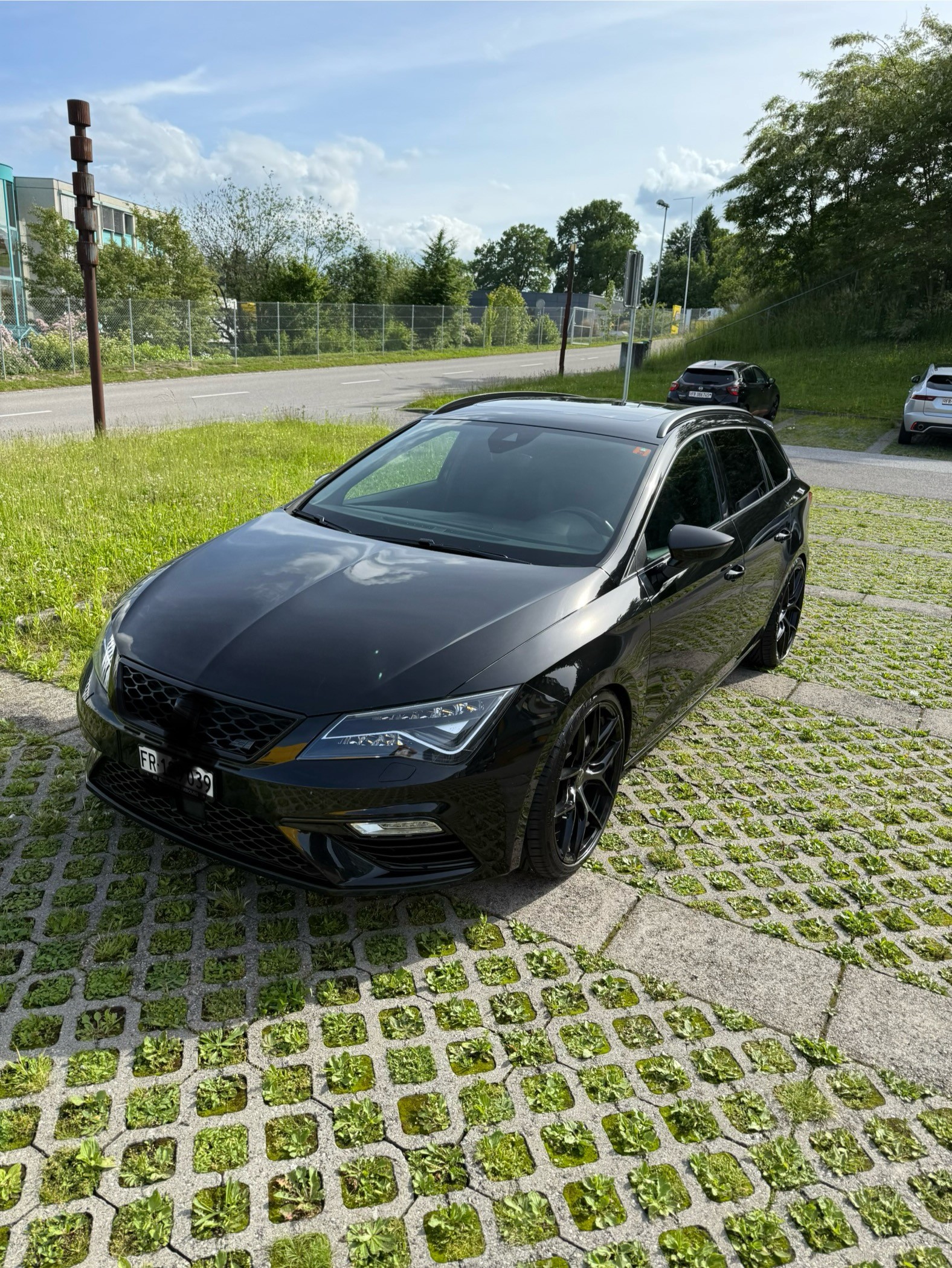 SEAT Leon ST 2.0 TSI Cupra 300 4 Drive DSG