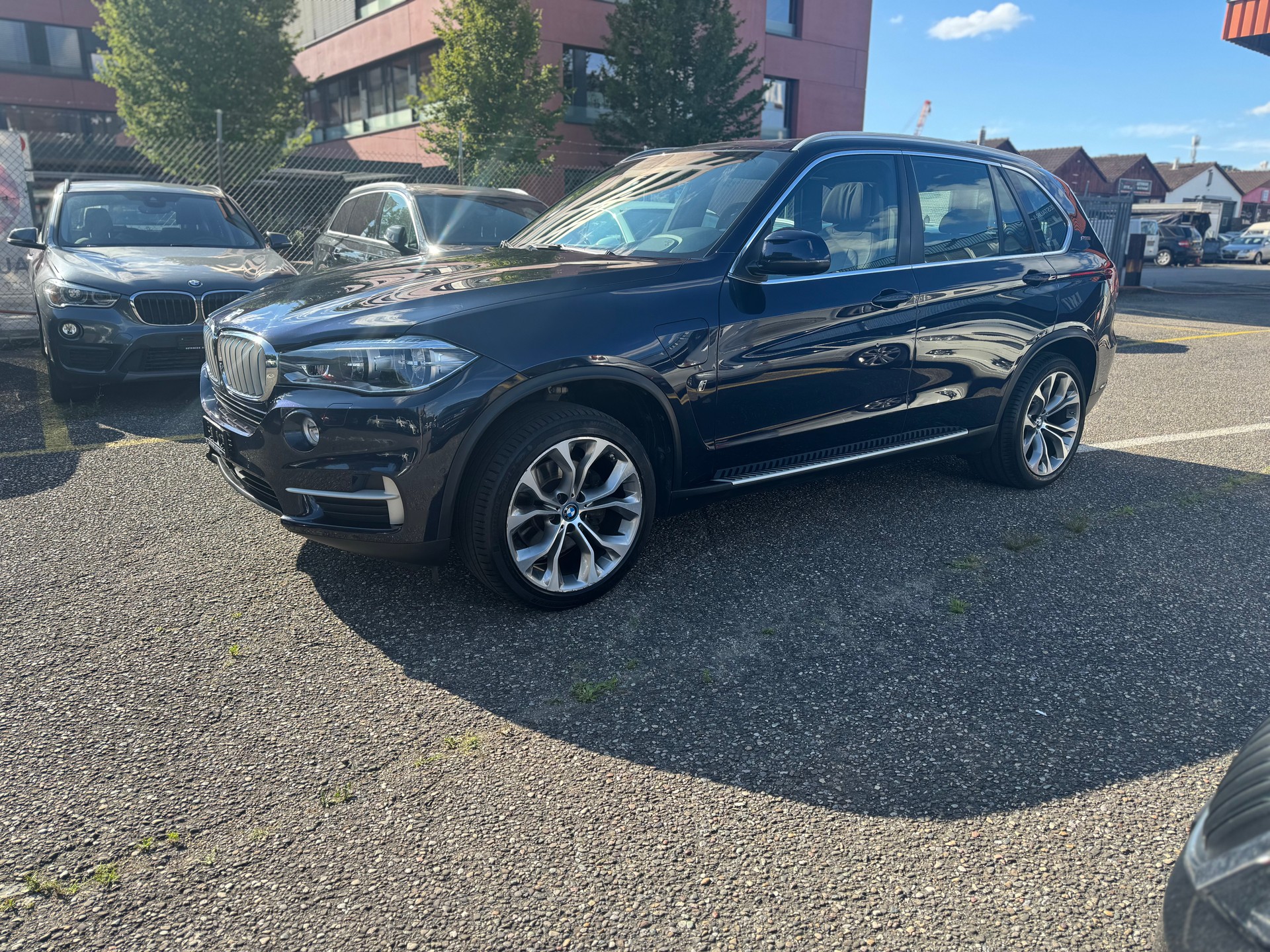 BMW X5 xDrive 40e iPerformance Pure M Sport Steptronic-image-1