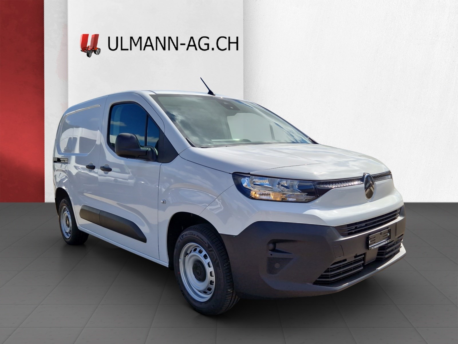 CITROEN Berlingo M 1.2 PureTech 110i First 3-Plätzer, Rückfahrkamera-showroom-element-2