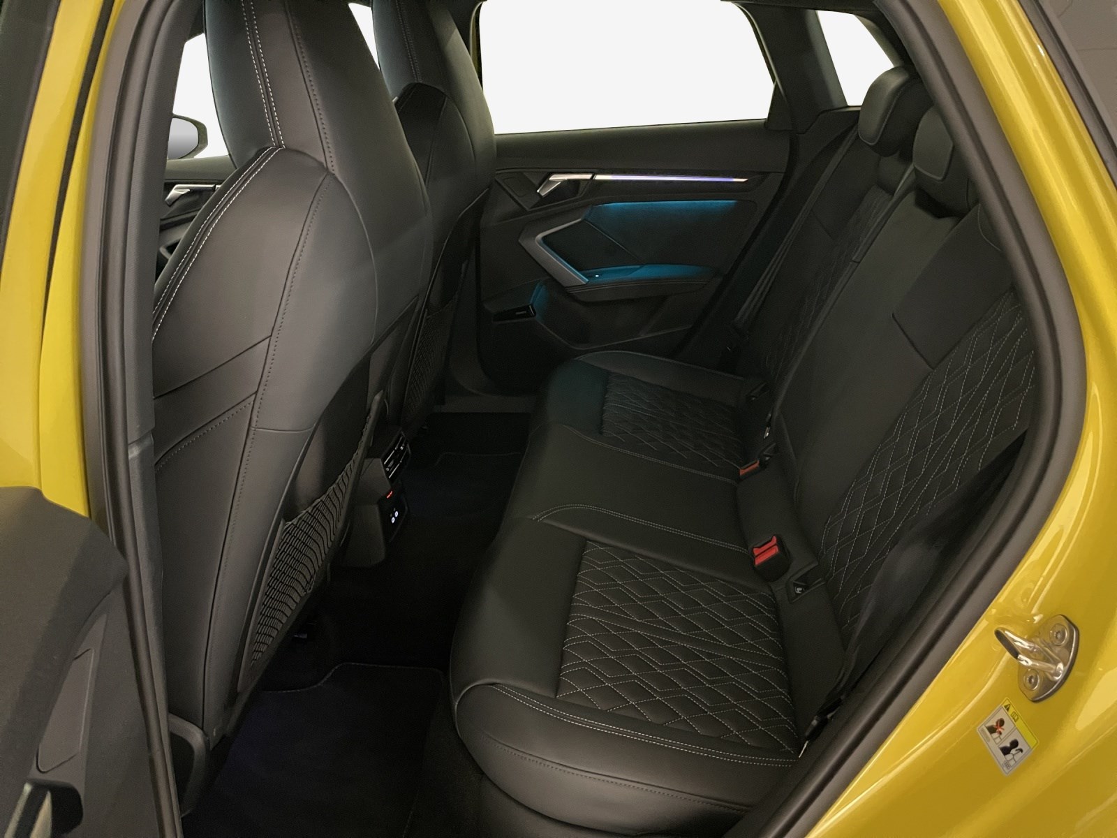 AUDI A3 allstreet 35 TFSI S-tronic-image-11
