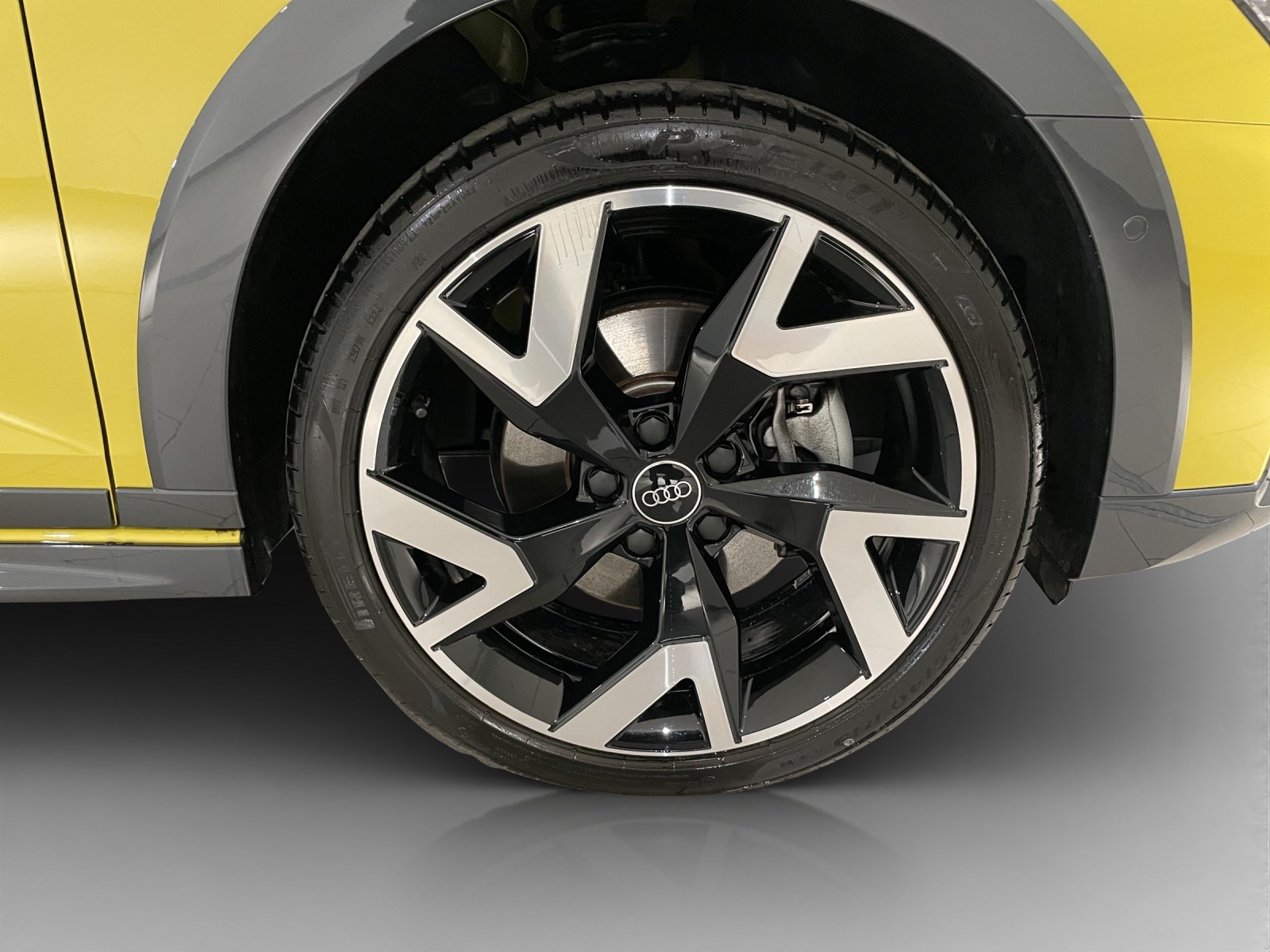 AUDI A3 allstreet 35 TFSI S-tronic-image-14