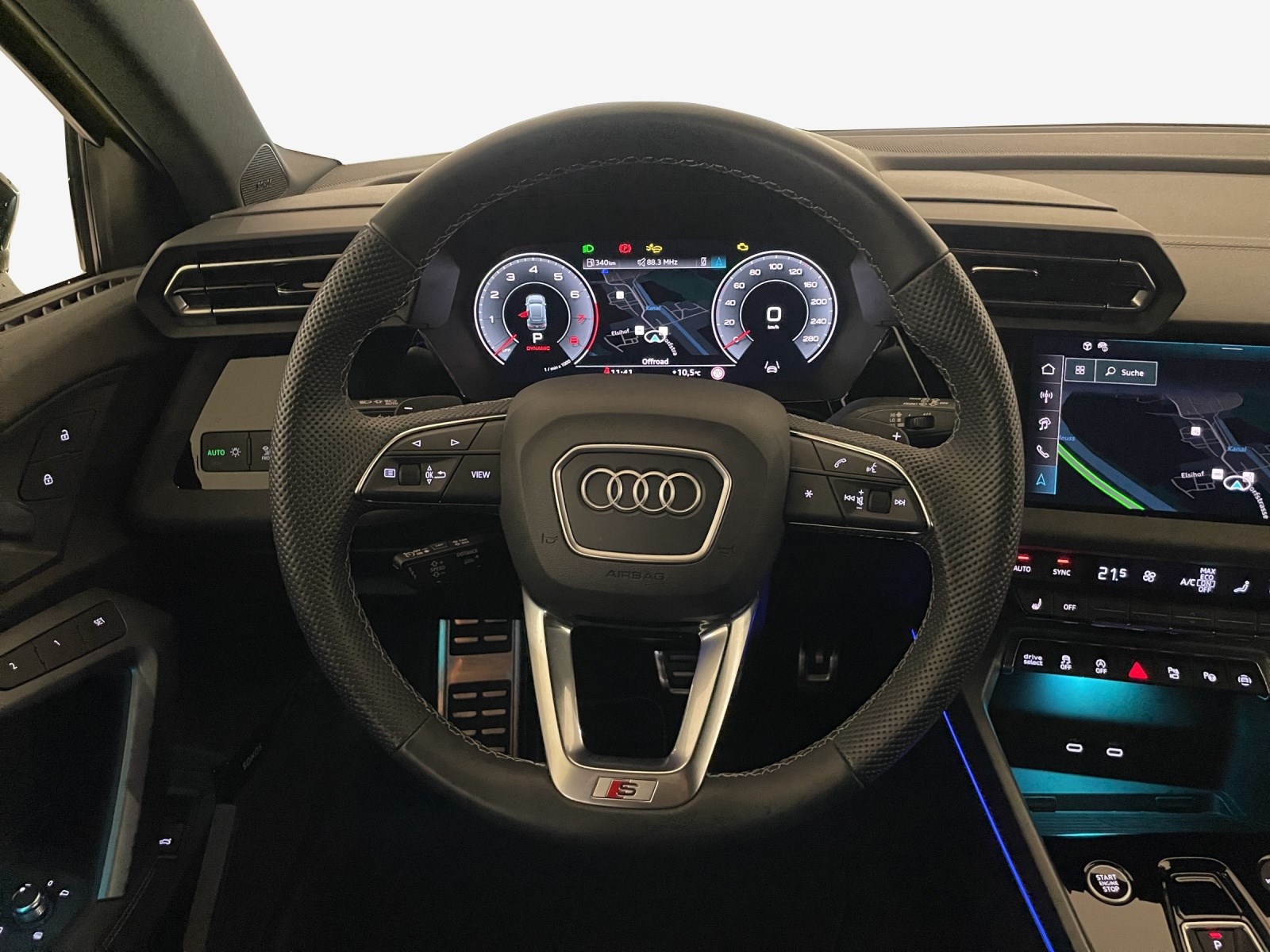 AUDI A3 allstreet 35 TFSI S-tronic-image-9