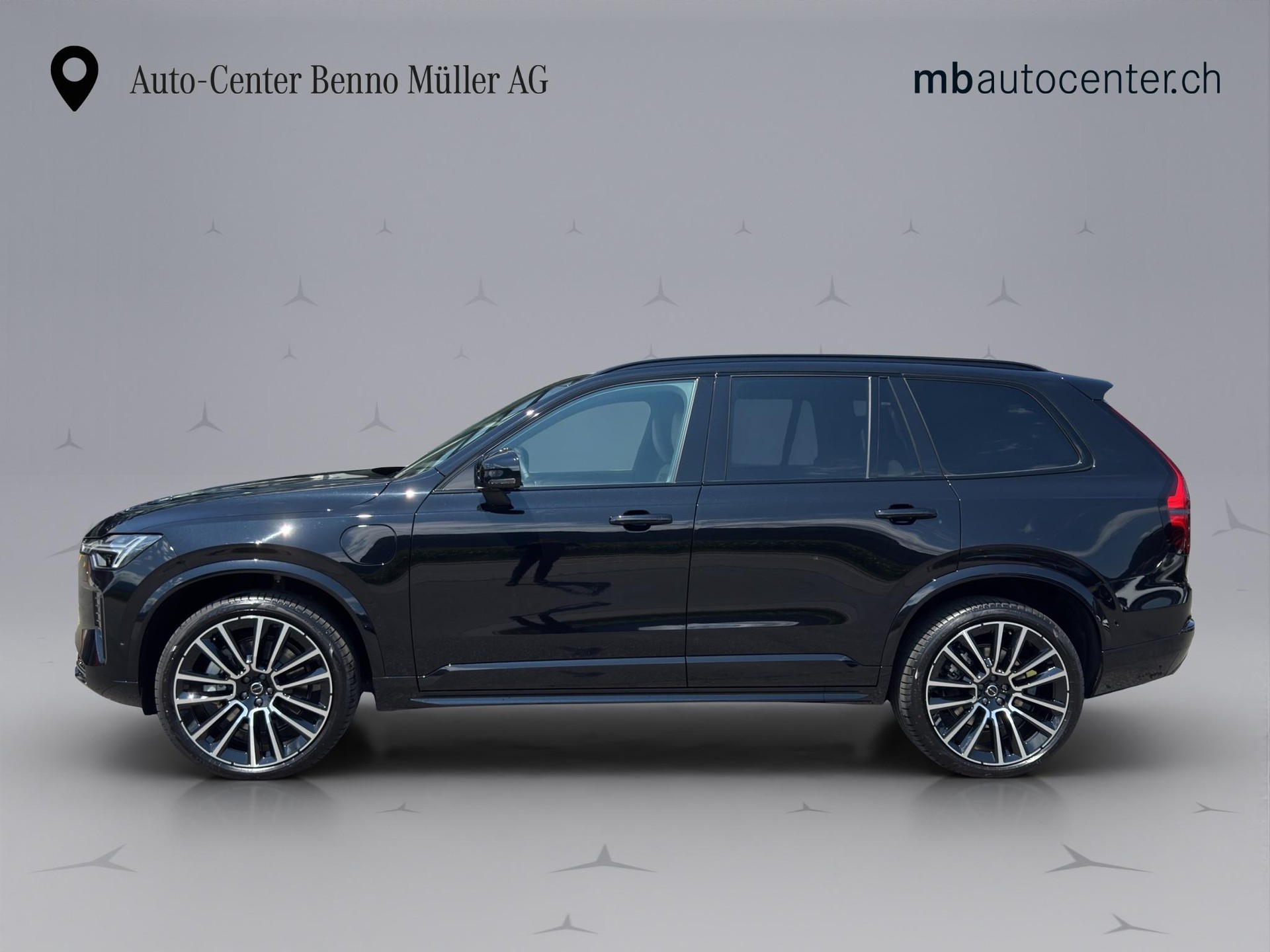 VOLVO XC90 2.0 T8 TE Ultra Dark eAWD-showroom-element-1