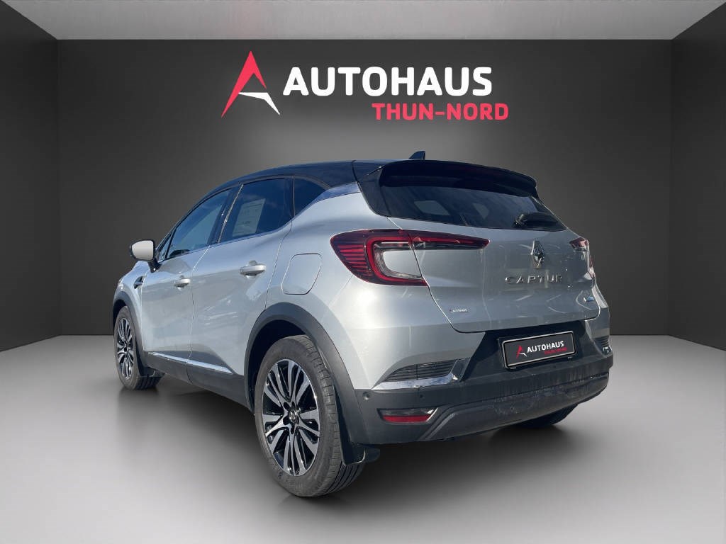 RENAULT Captur 1.6 E-Tech Plug-in Initiale-image-2
