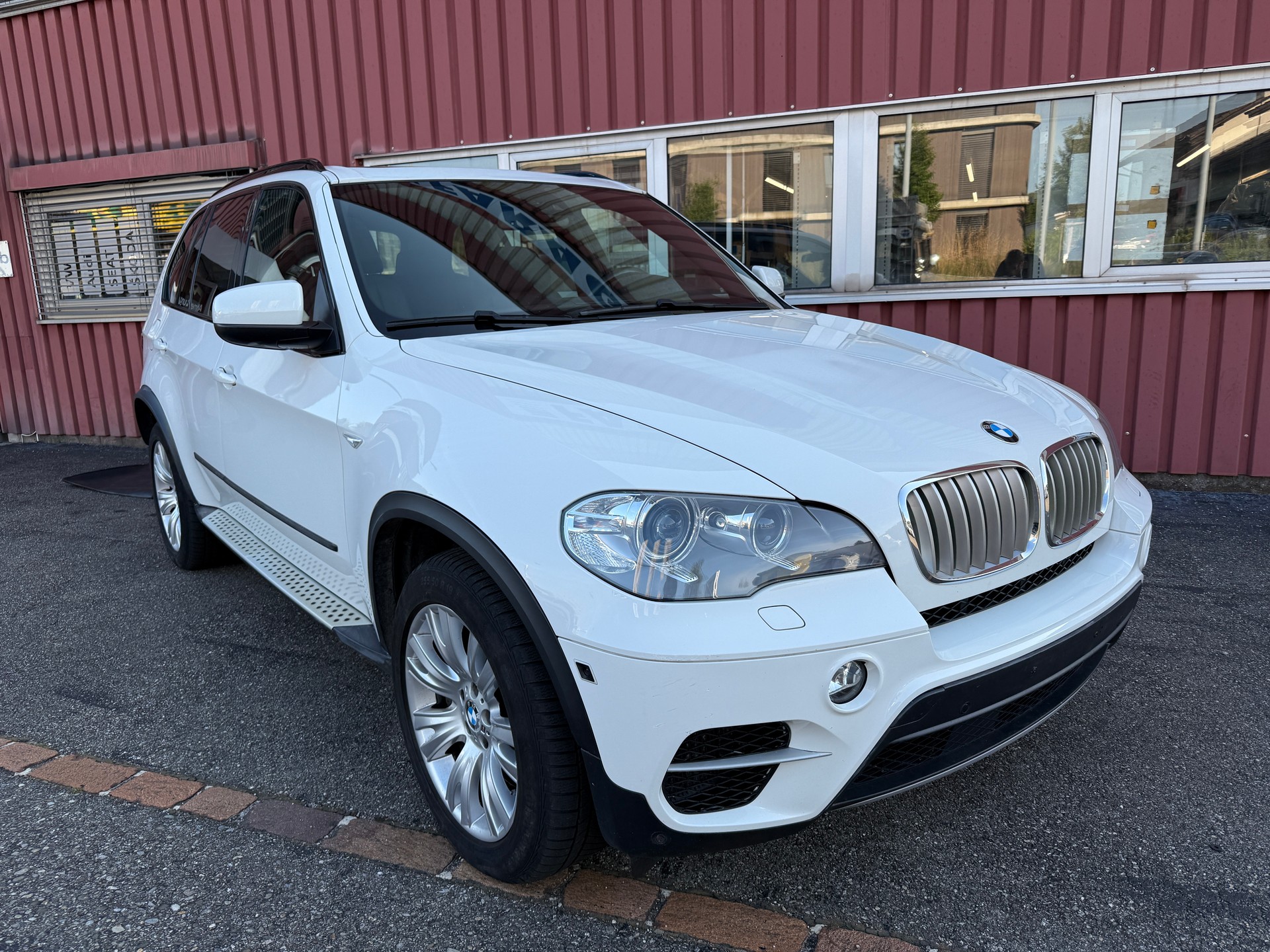 BMW X5 xDrive M50d Steptronic-image-0