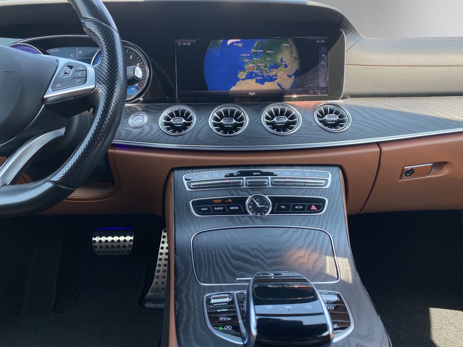 Image MERCEDES-BENZ E-400 E 400 AMG Line 4 Matic