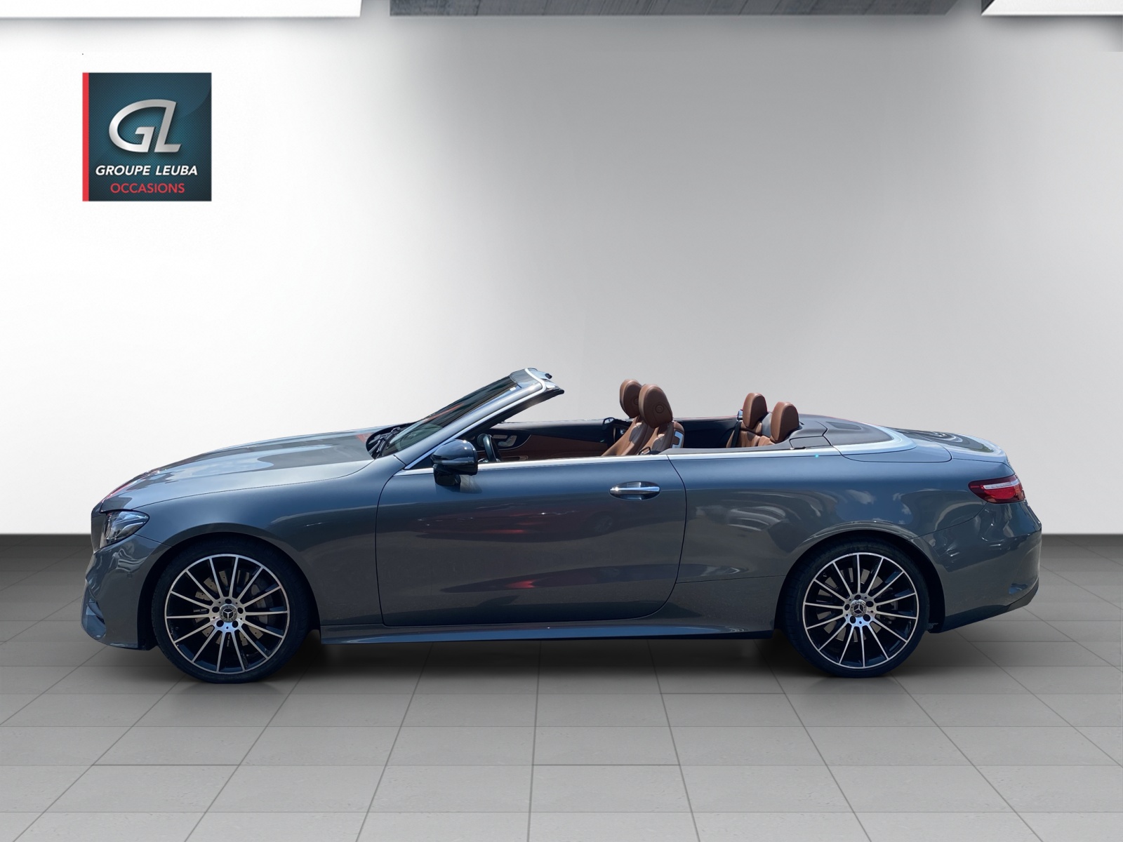 Image MERCEDES-BENZ E-400 E 400 AMG Line 4 Matic