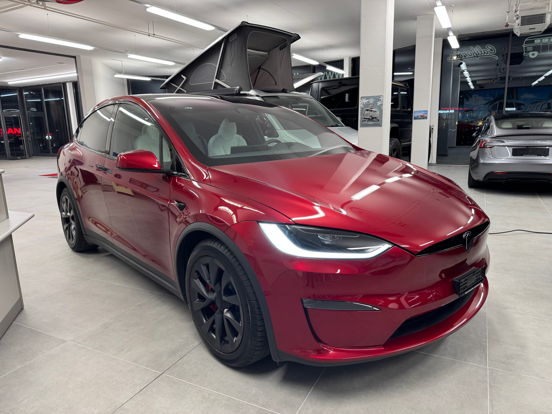 TESLA Model X 100kWh Plaid 12 *1267PS* CH-Auslieferung AHK 6Pl-showroom-element-2