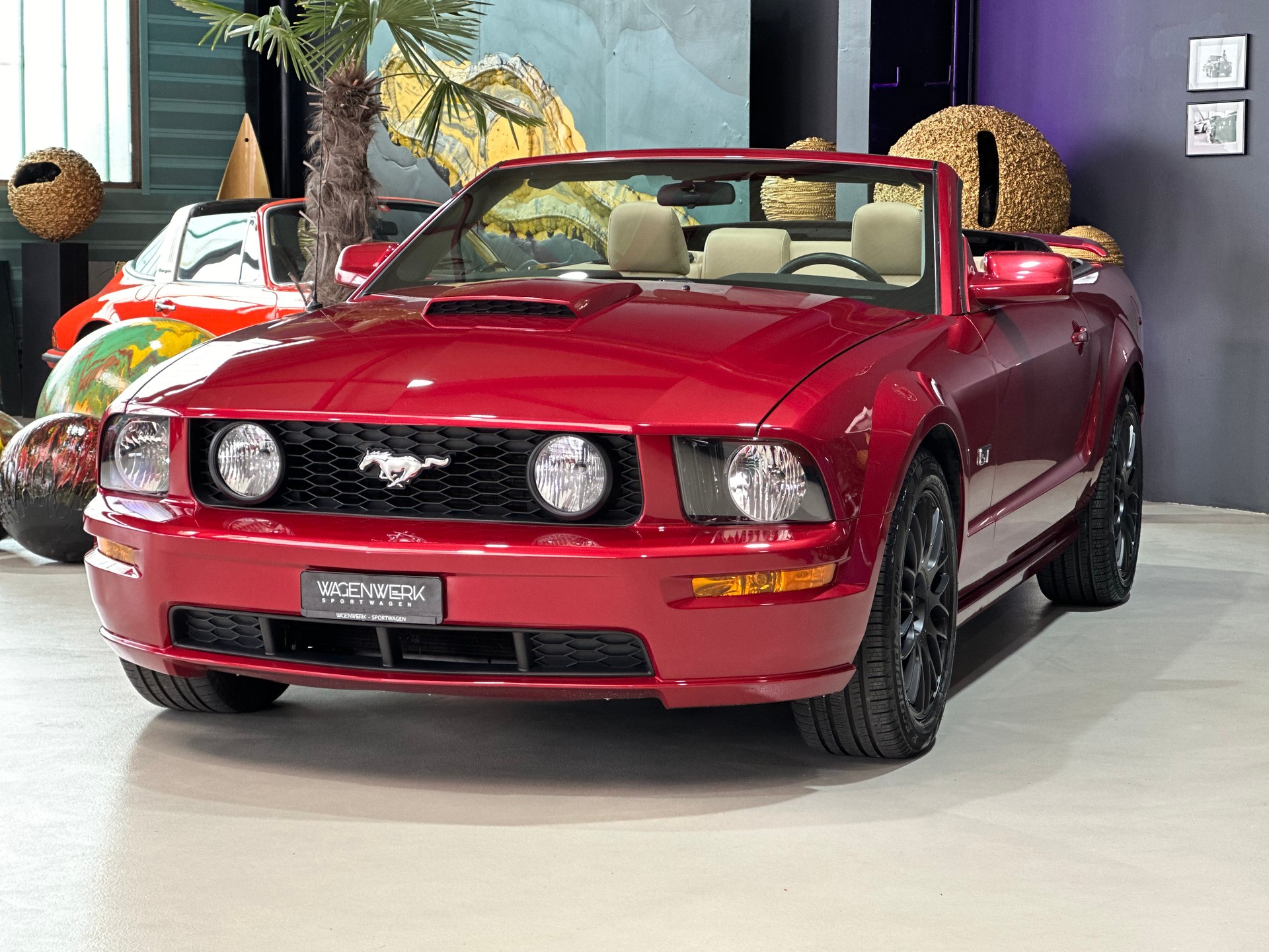 FORD Mustang GT Cabriolet-showroom-element-3