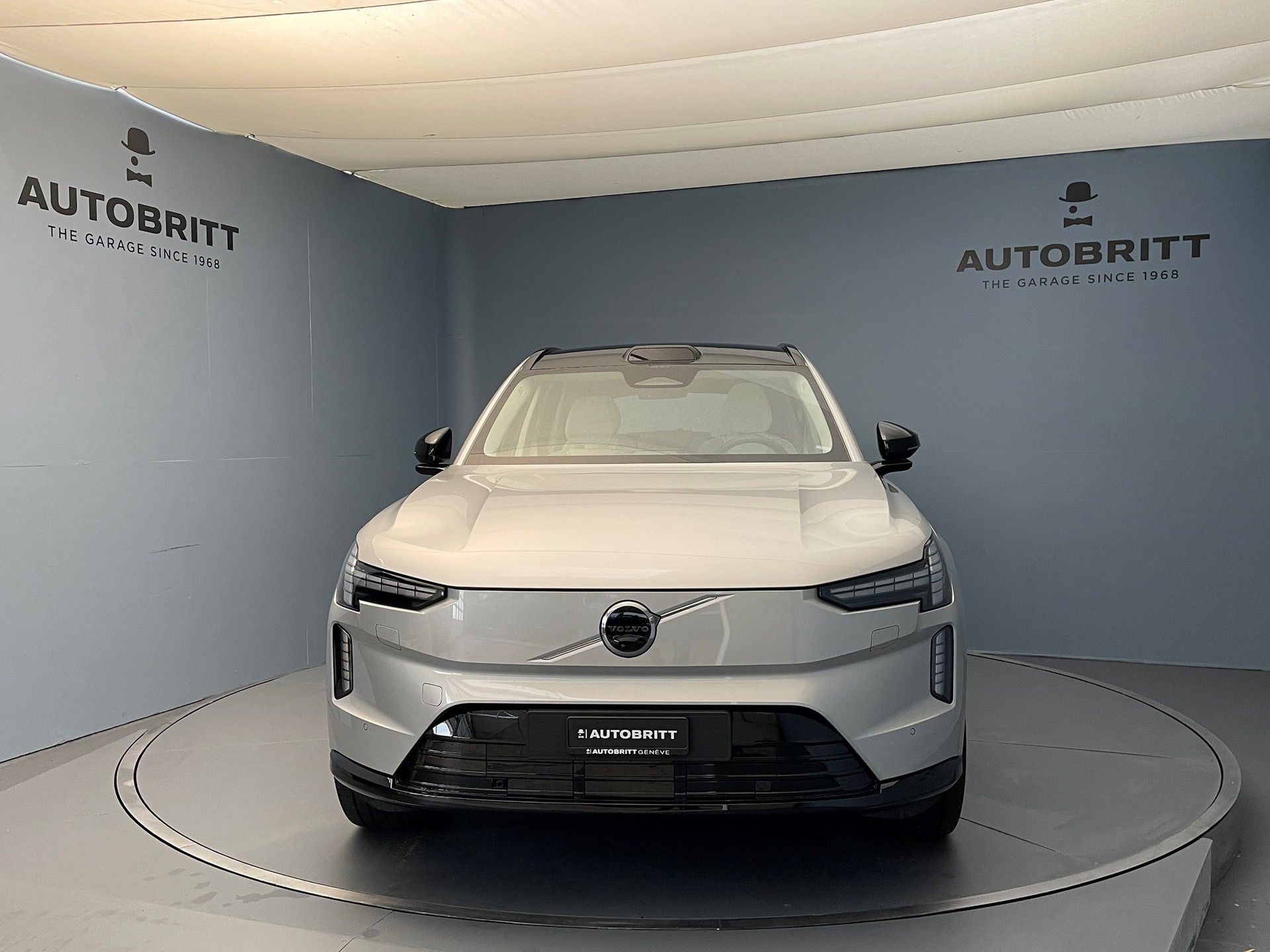 VOLVO EX 90 Twin Performance Ultra AWD-image-4