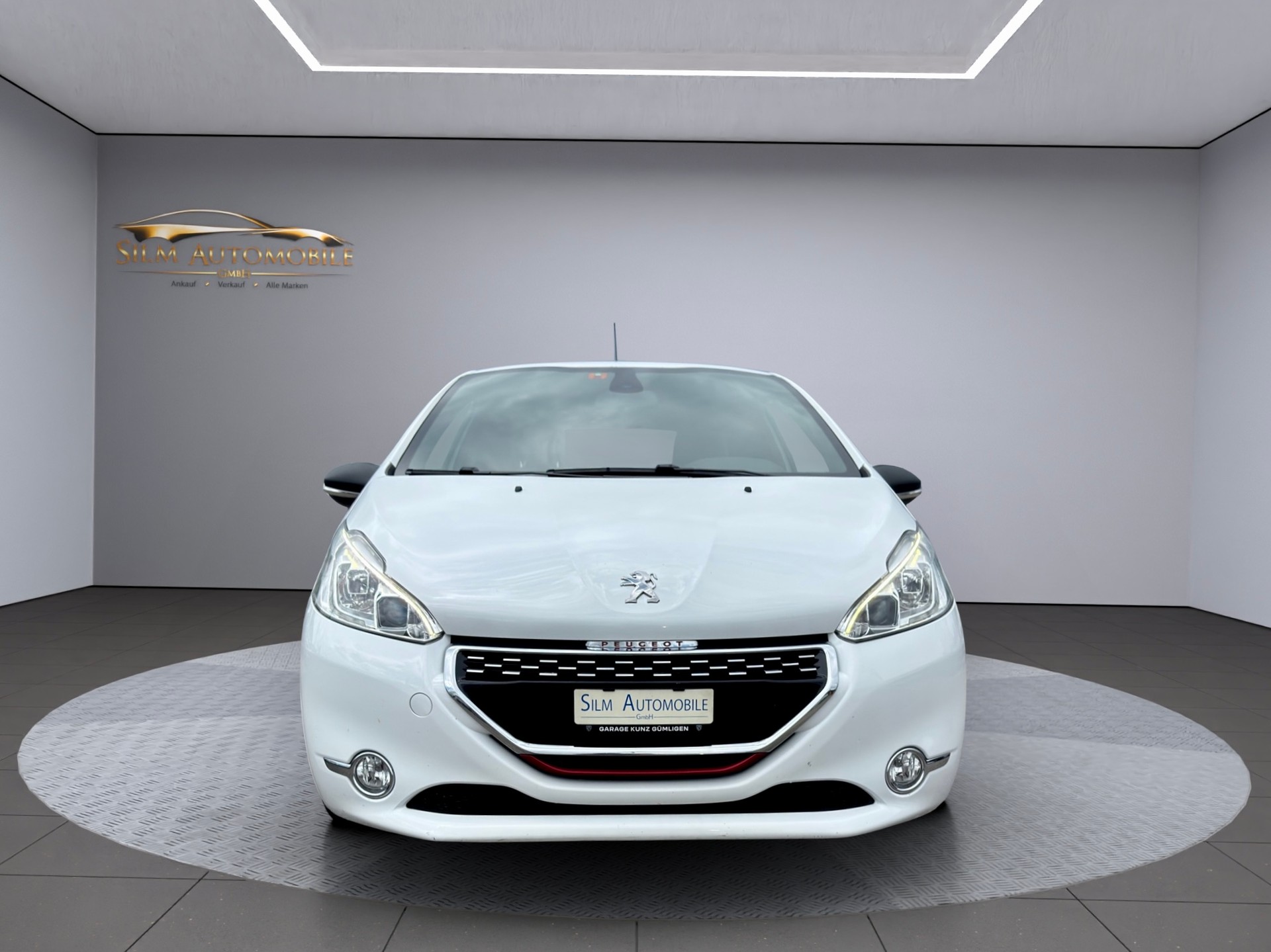 PEUGEOT 208 1.6 Turbo R-GTi 235 PS-showroom-element-2