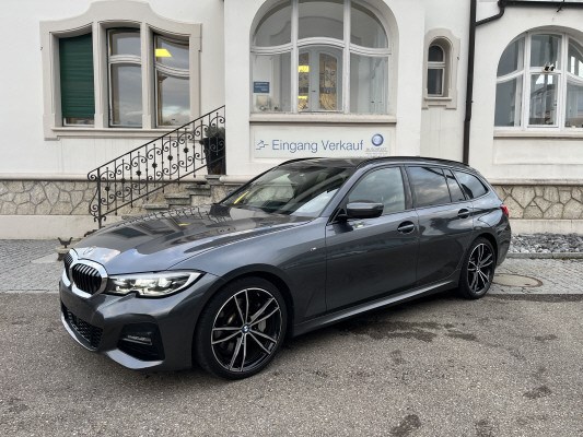 BMW 330d xDr. 48V Tour.M Spor