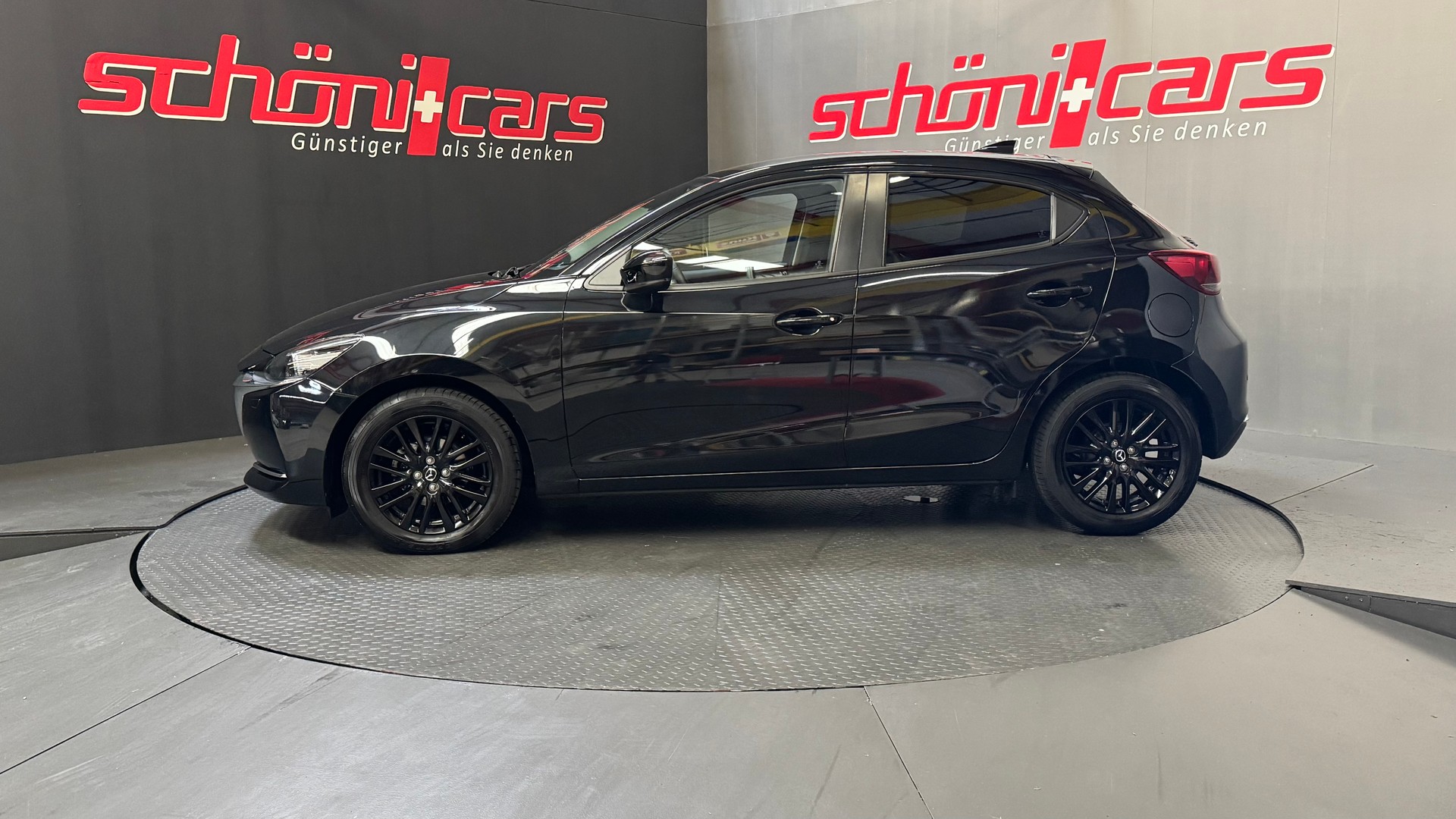 MAZDA 2 SKYACTIV-G 90 Ambition Plus Automat-showroom-element-2