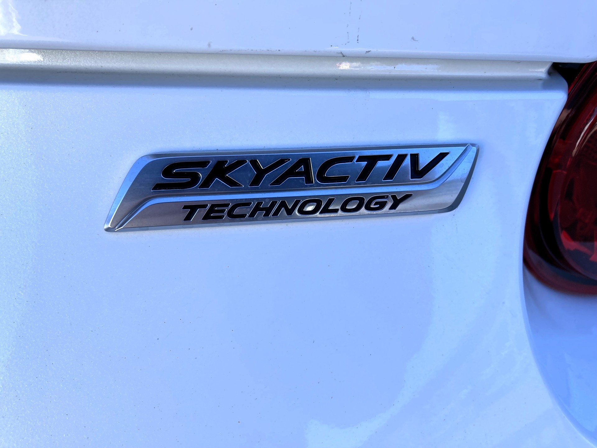 MAZDA MX-5 SKYACTIV-G 131 Challenge-image-8