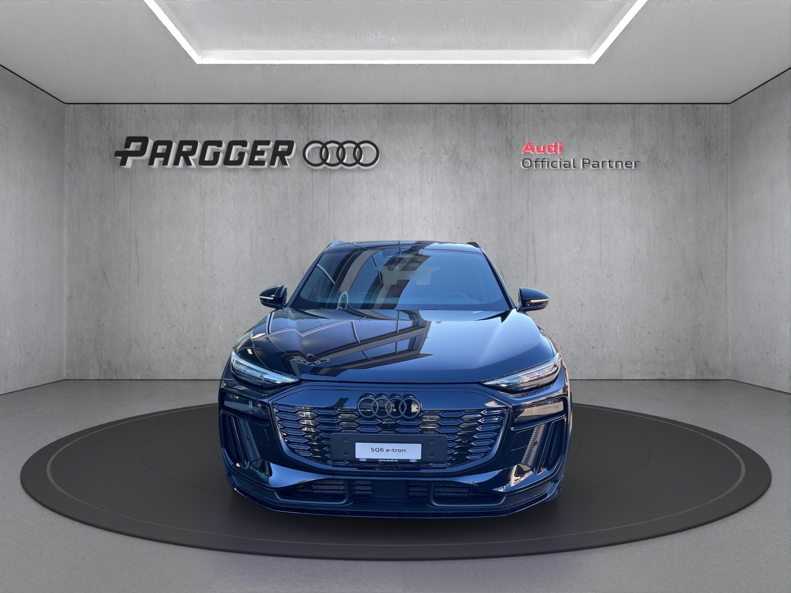 AUDI SQ6 e-tron quattro-image-1