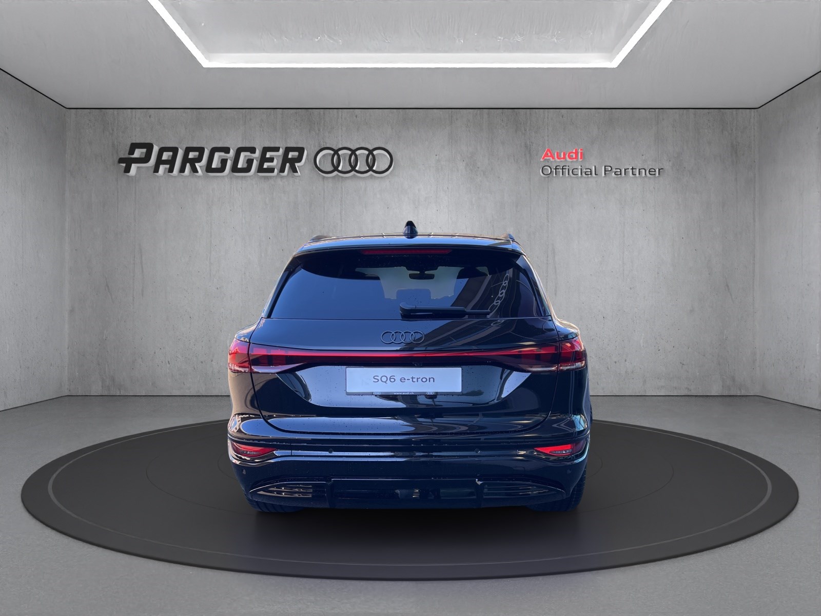 AUDI SQ6 e-tron quattro-image-3