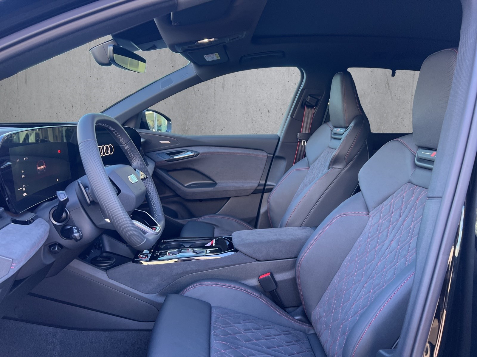 AUDI SQ6 e-tron quattro-image-6