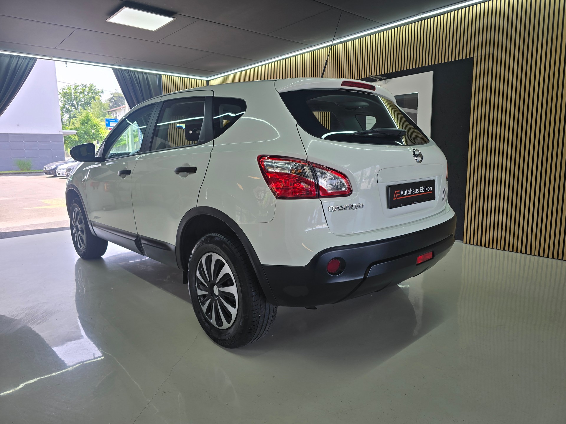 NISSAN Qashqai 1.6 visia-image-4