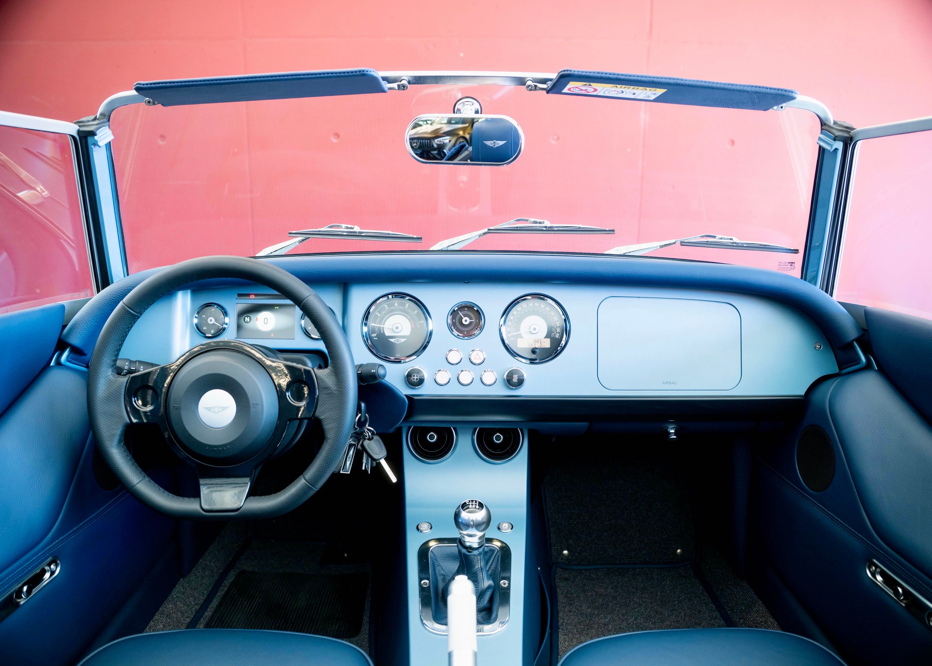 Image MORGAN PLUS-FOUR Plus Four 2.0 Manual transmission (New Swiss car, model year 25)