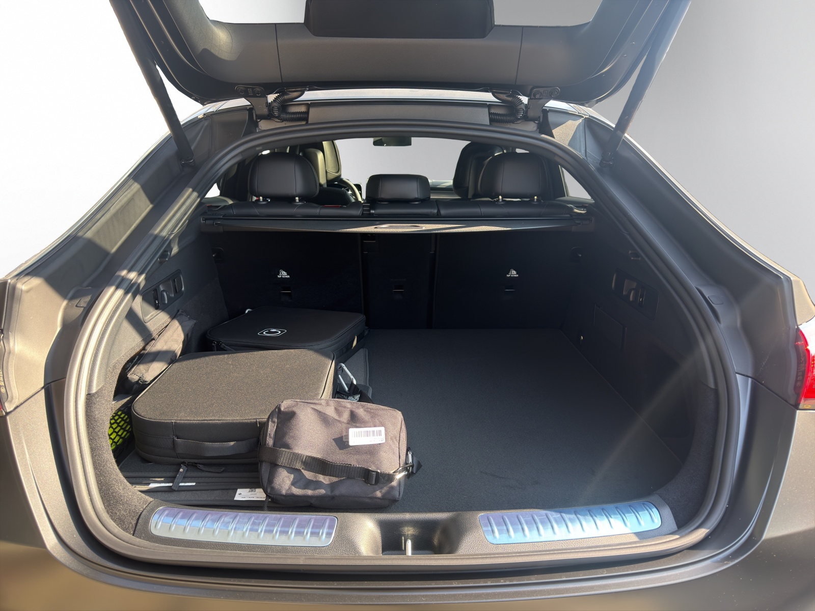 Image MERCEDES-BENZ GLC-300 GLC Coupé 300 e 4Matic 9G-Tronic