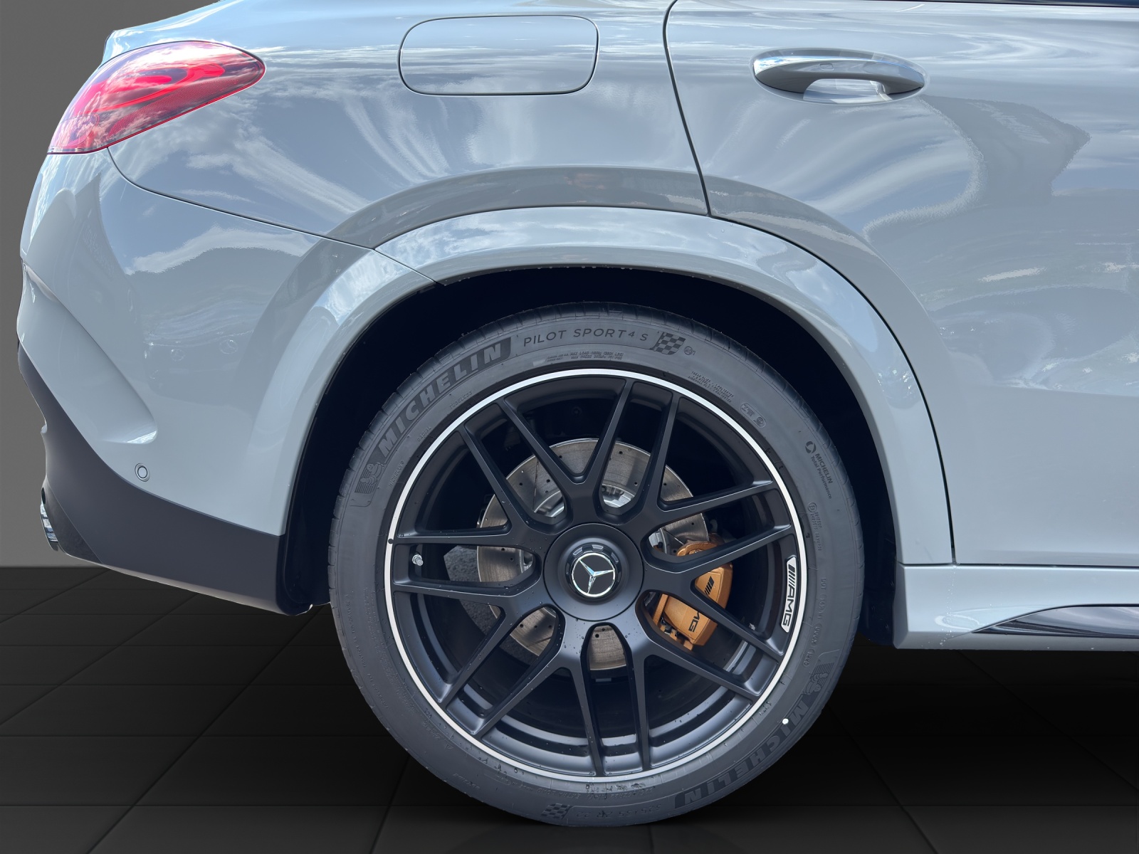 MERCEDES-BENZ GLE Coupé 63 S AMG 4Matic+ Speedshift-image-24