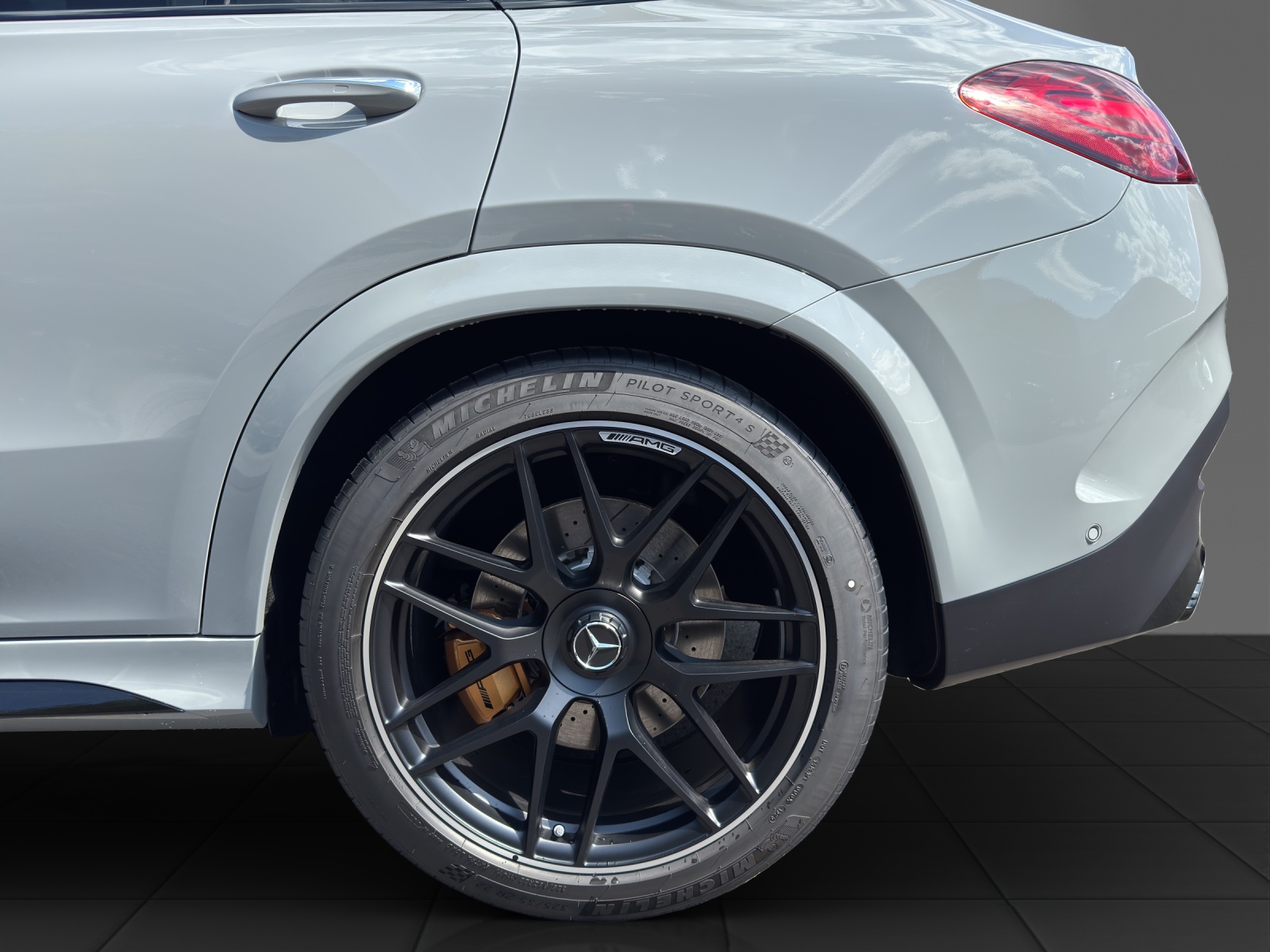 MERCEDES-BENZ GLE Coupé 63 S AMG 4Matic+ Speedshift-image-21