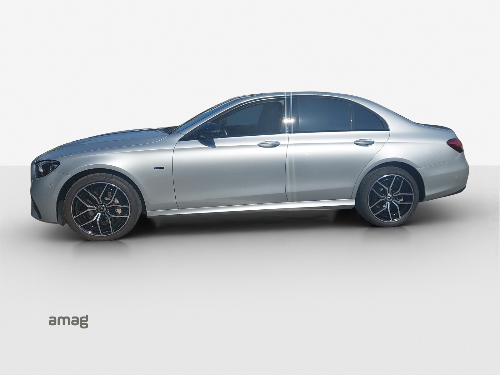 MERCEDES-BENZ E 300 de 4Matic AMG Line 9G-Tronic-showroom-element-1