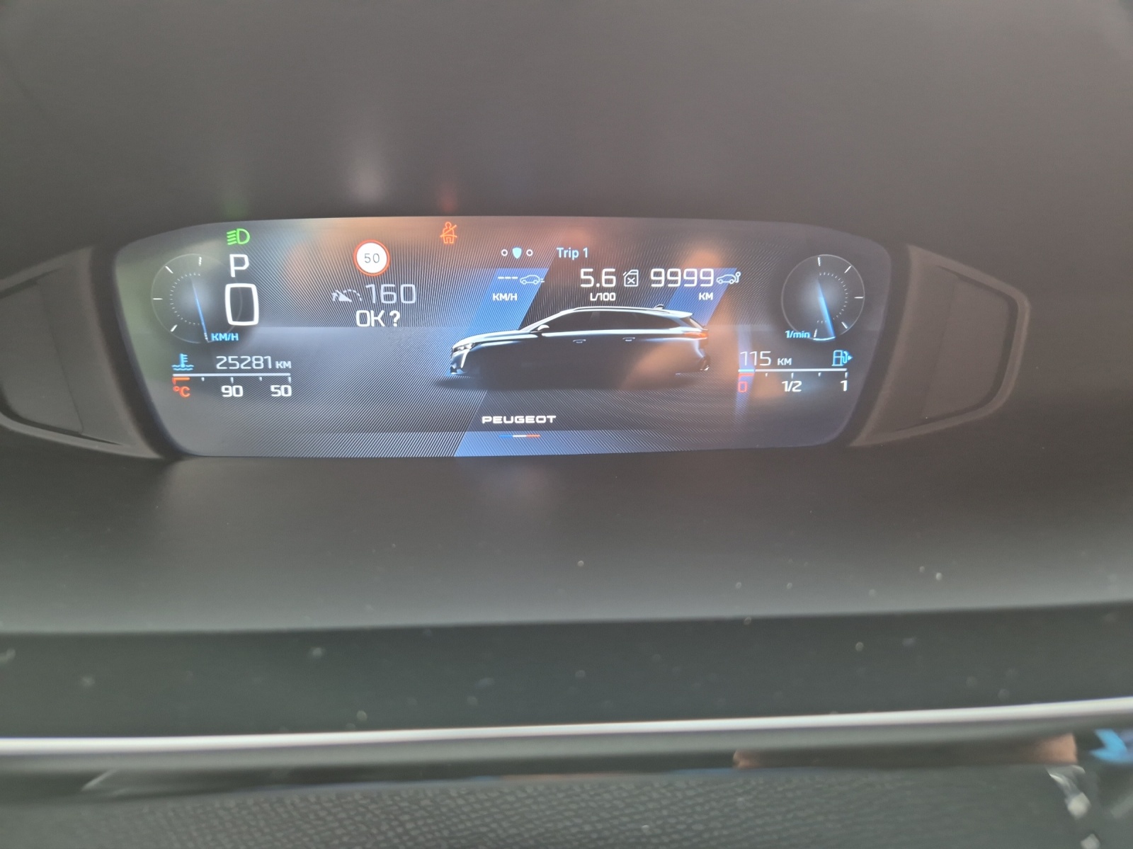 PEUGEOT 308 SW 1.5 BlueHDI Allure Pack EAT8,Anhängerkupplung-image-15