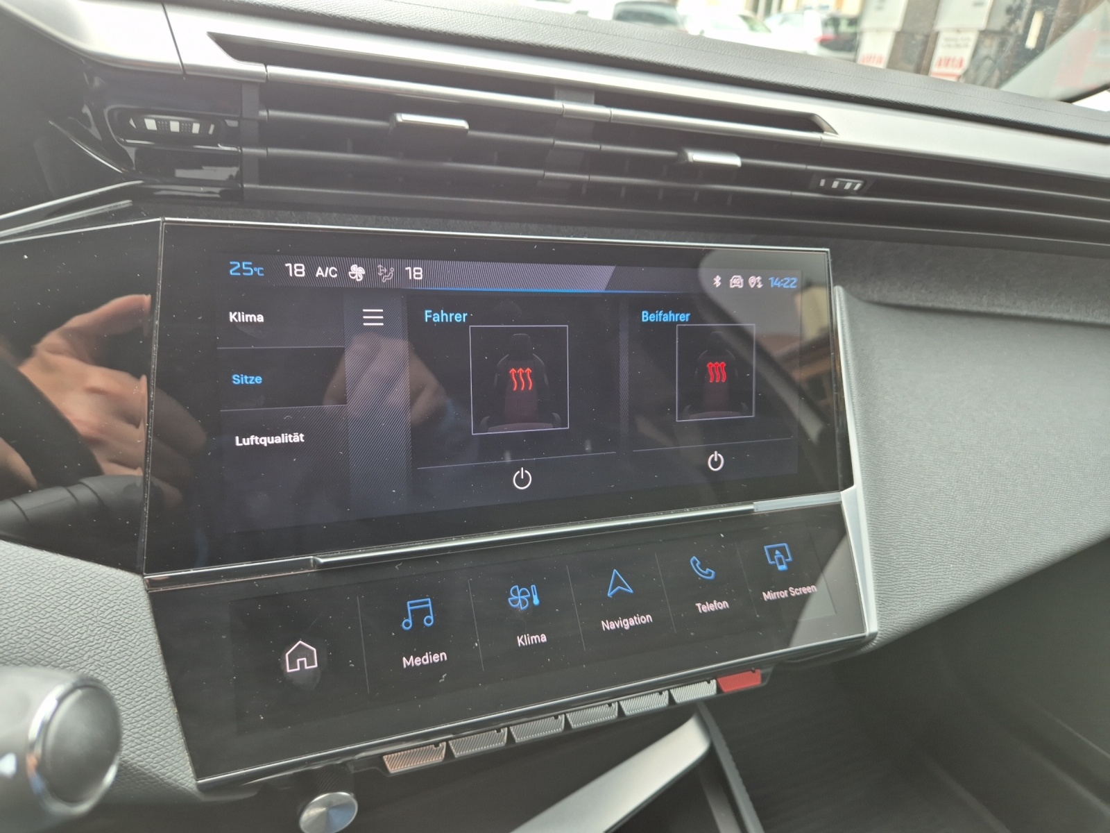 PEUGEOT 308 SW 1.5 BlueHDI Allure Pack EAT8,Anhängerkupplung-image-18